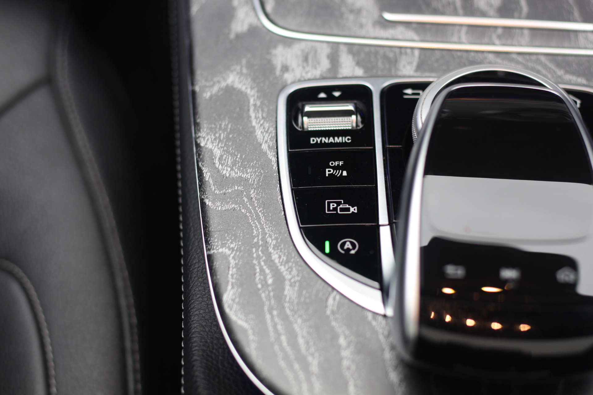 2019 (68) Mercedes-Benz CLS 2.9 CLS350d AMG Line (Premium Plus) Coupe G-Tronic 4MATIC Euro 6 (s/s) 4dr