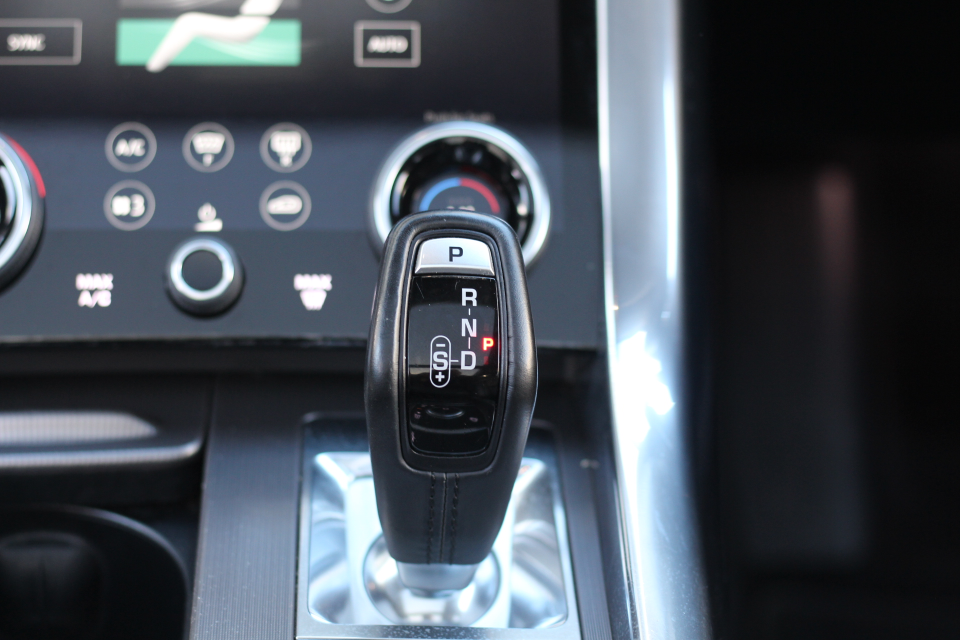 2018 (18) Land Rover Range Rover Sport 3.0 SD V6 HSE Auto 4WD Euro 6 (s/s) 5dr