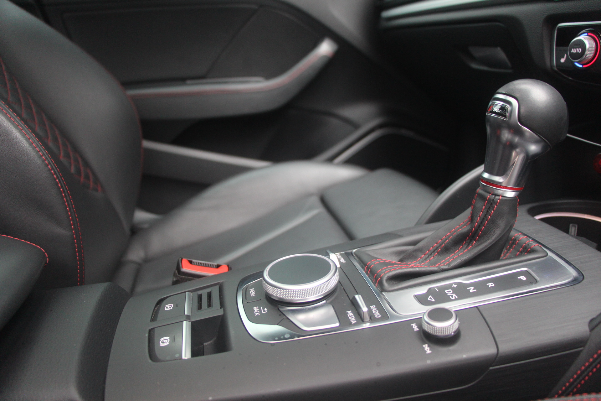 2019 (19) Audi S3 2.0 TFSI Black Edition Sportback S Tronic quattro Euro 6 (s/s) 5dr