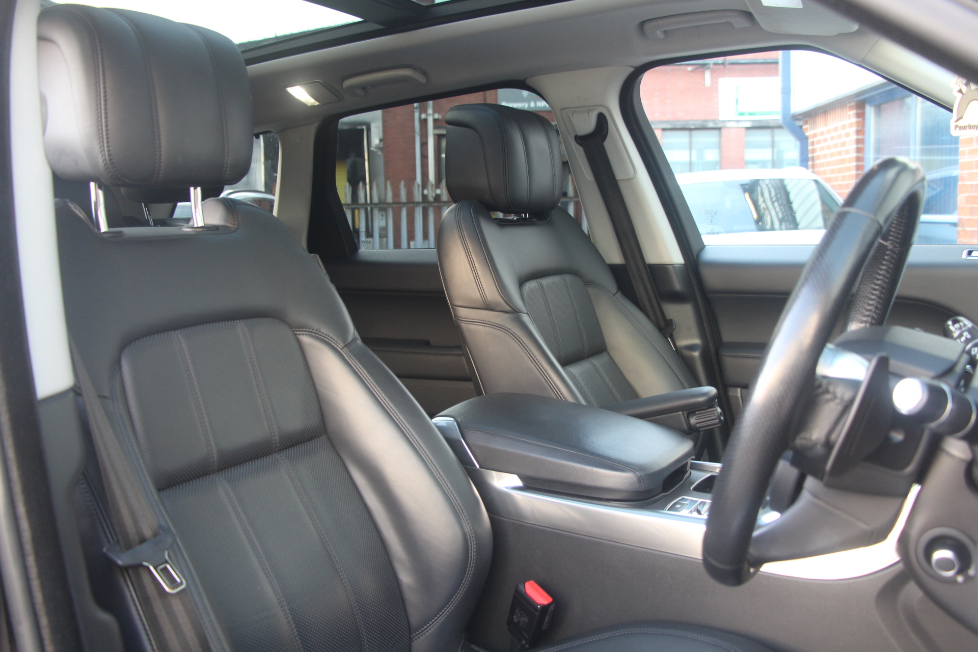 2018 (18) Land Rover Range Rover Sport 3.0 SD V6 HSE Auto 4WD Euro 6 (s/s) 5dr