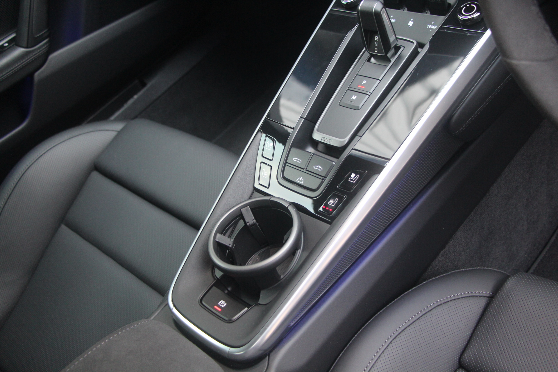 2023 (23) Porsche 911 3.7T 992 Turbo S PDK 4WD Euro 6 (s/s) 2dr