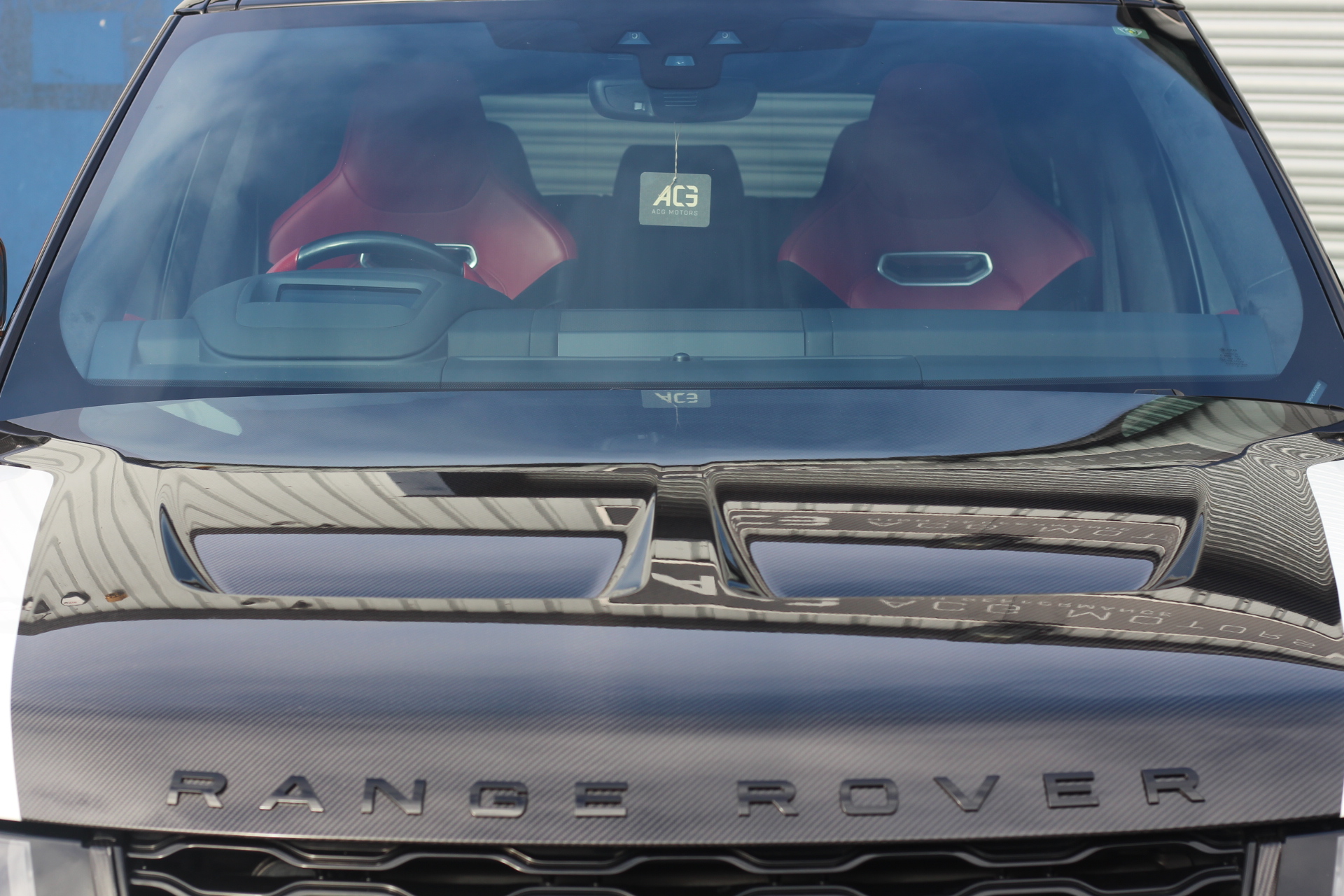 2020 (20) Land Rover Range Rover Sport 5.0 P575 V8 SVR Auto 4WD Euro 6 (s/s) 5dr