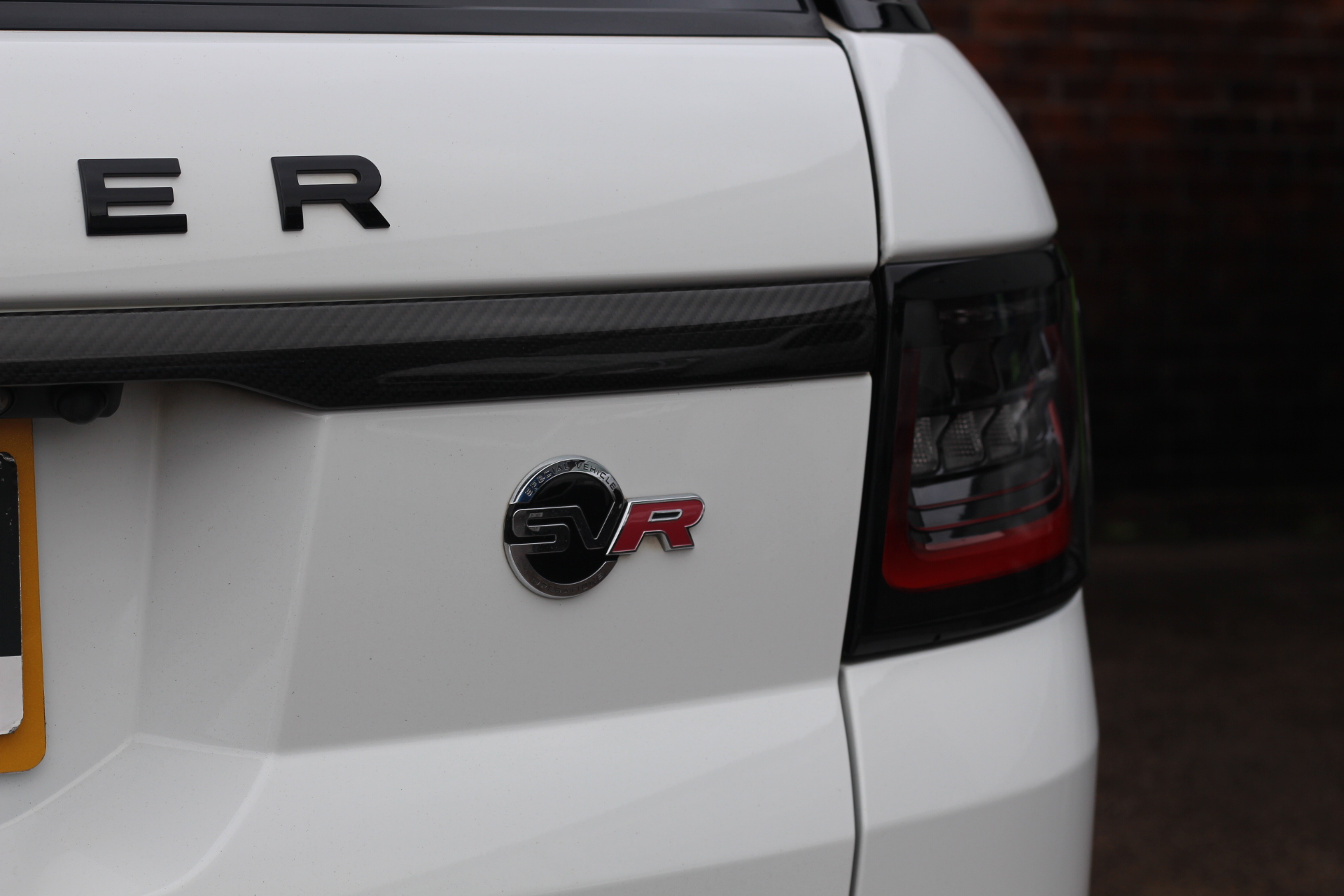 2020 (20) Land Rover Range Rover Sport 5.0 P575 V8 SVR Auto 4WD Euro 6 (s/s) 5dr