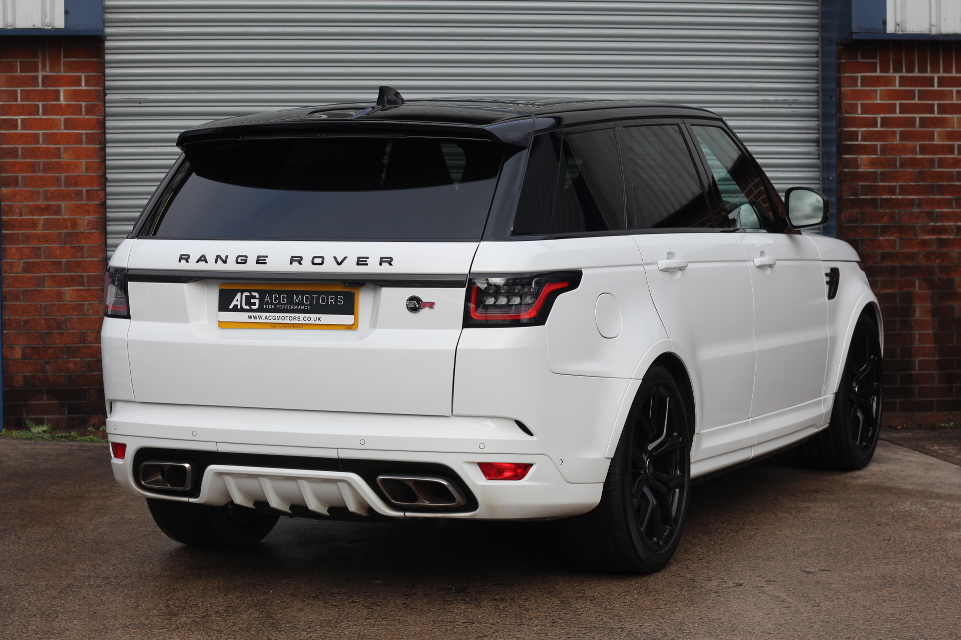 2020 (20) Land Rover Range Rover Sport 5.0 P575 V8 SVR Auto 4WD Euro 6 (s/s) 5dr