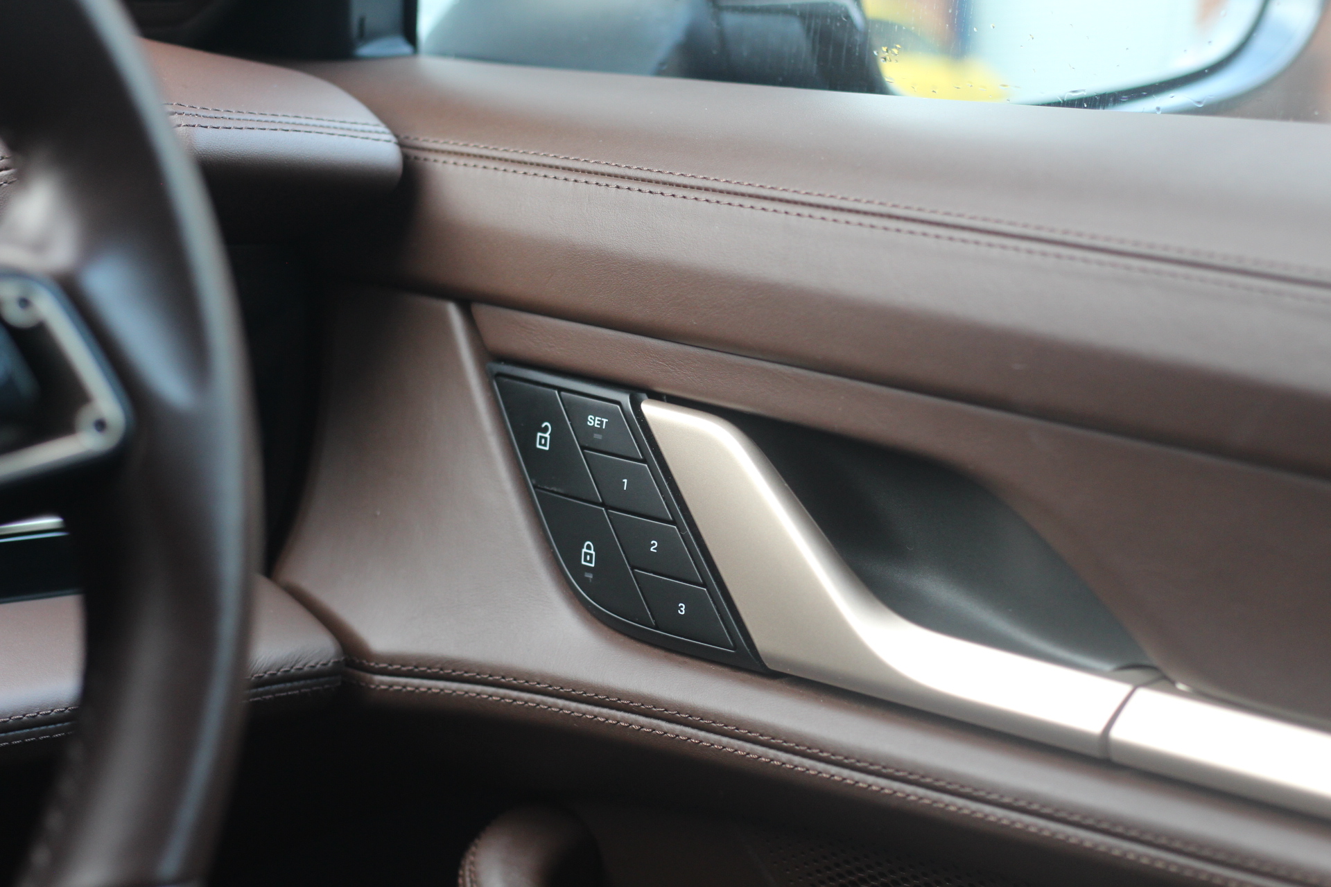 2021 (71) Porsche Taycan Performance Plus 93.4kWh Auto RWD 4dr (11kW Charger)