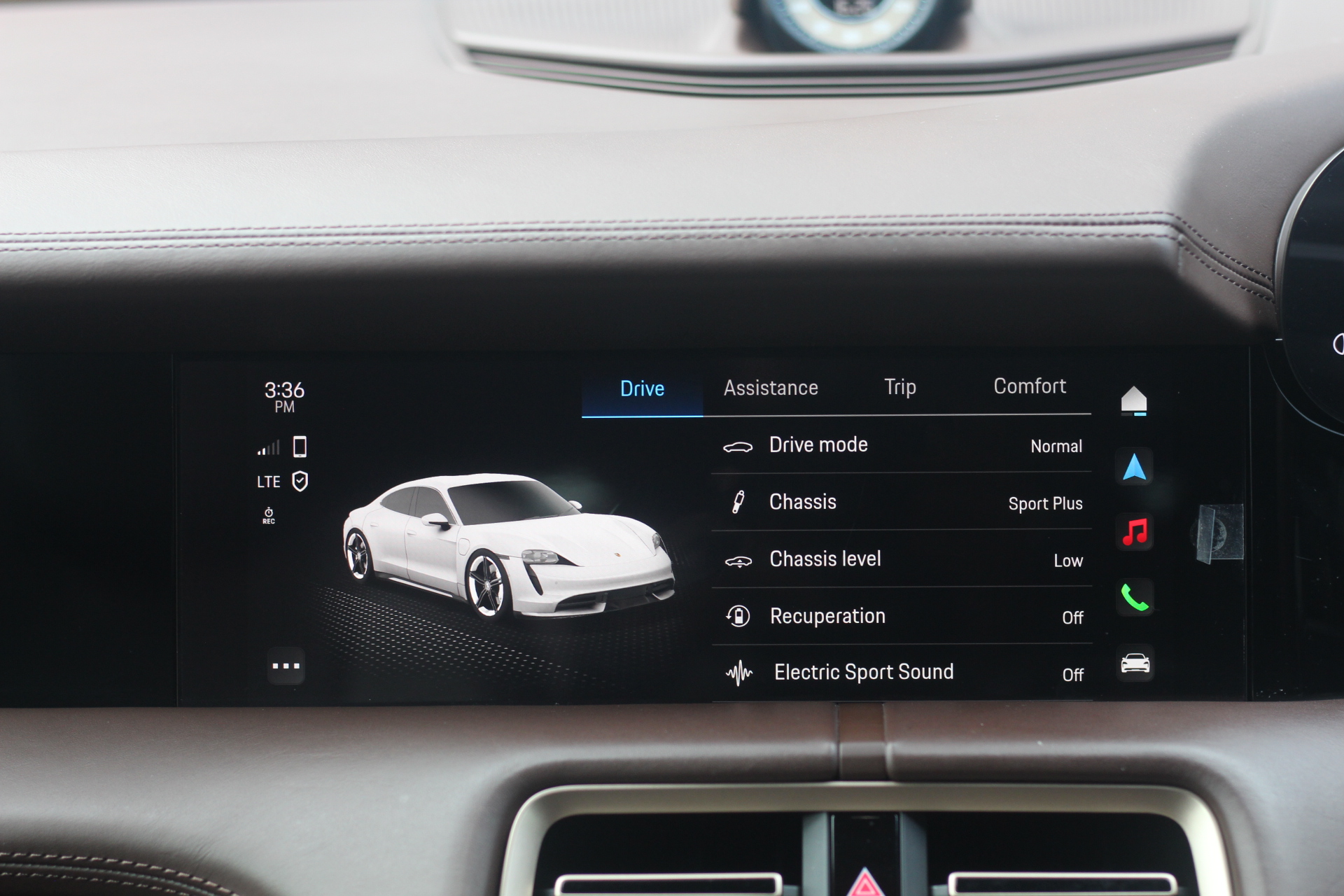 2021 (71) Porsche Taycan Performance Plus 93.4kWh Auto RWD 4dr (11kW Charger)