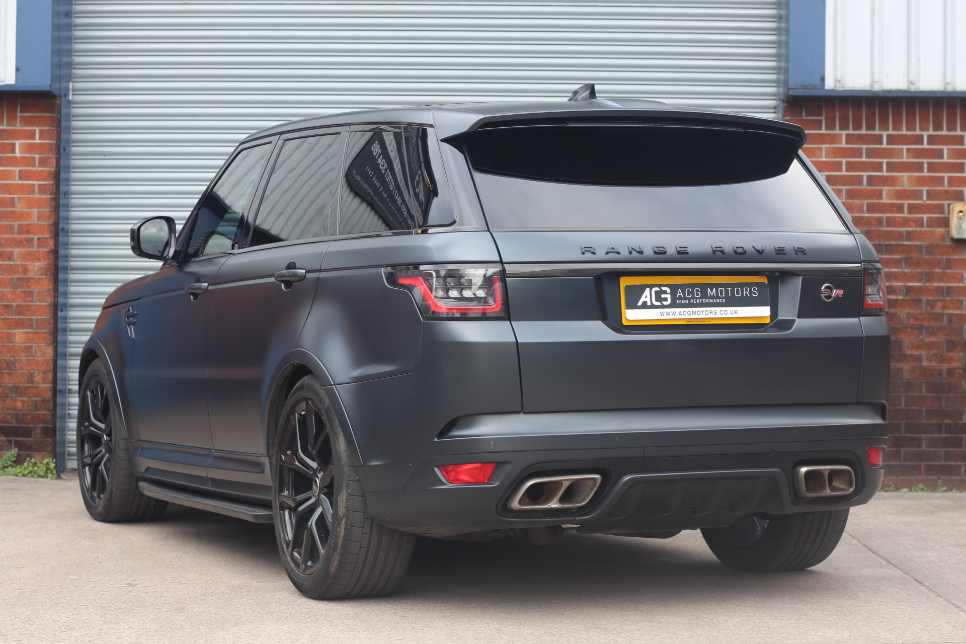 2020 (20) Land Rover Range Rover Sport 5.0 P575 V8 SVR Auto 4WD Euro 6 (s/s) 5dr