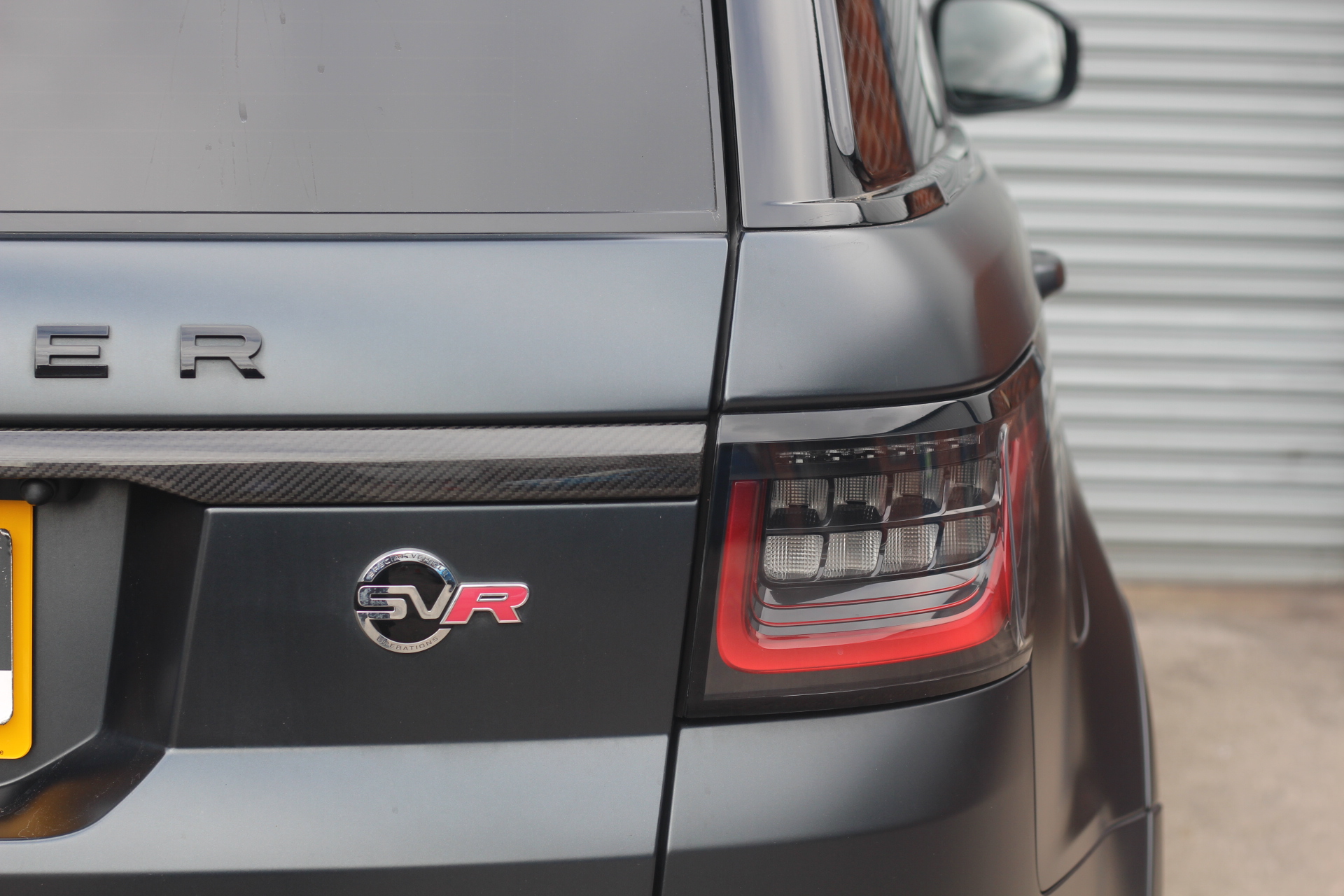 2020 (20) Land Rover Range Rover Sport 5.0 P575 V8 SVR Auto 4WD Euro 6 (s/s) 5dr