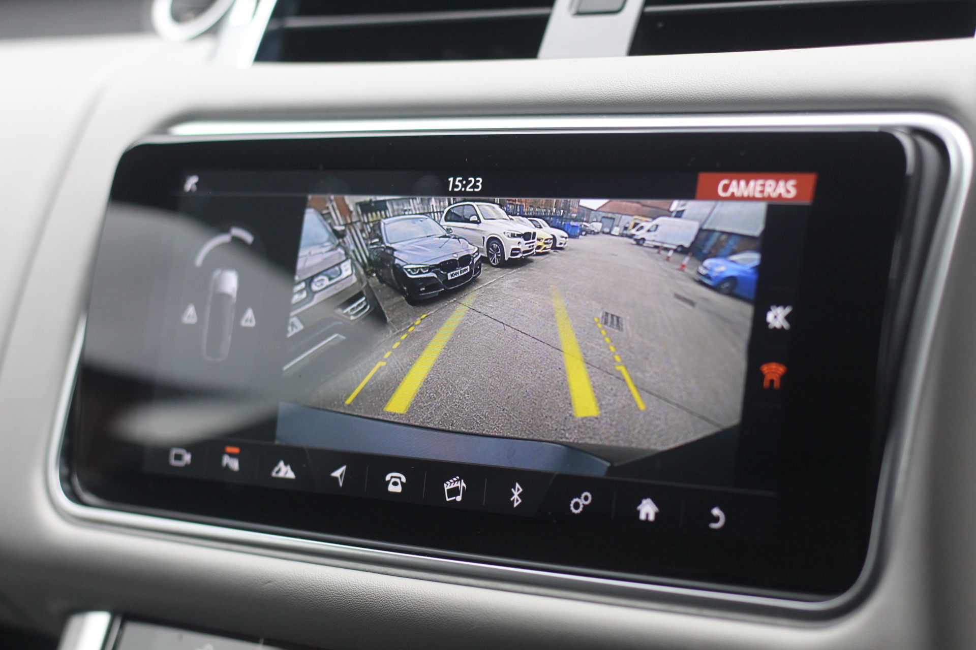 2020 (20) Land Rover Range Rover Sport 5.0 P575 V8 SVR Auto 4WD Euro 6 (s/s) 5dr