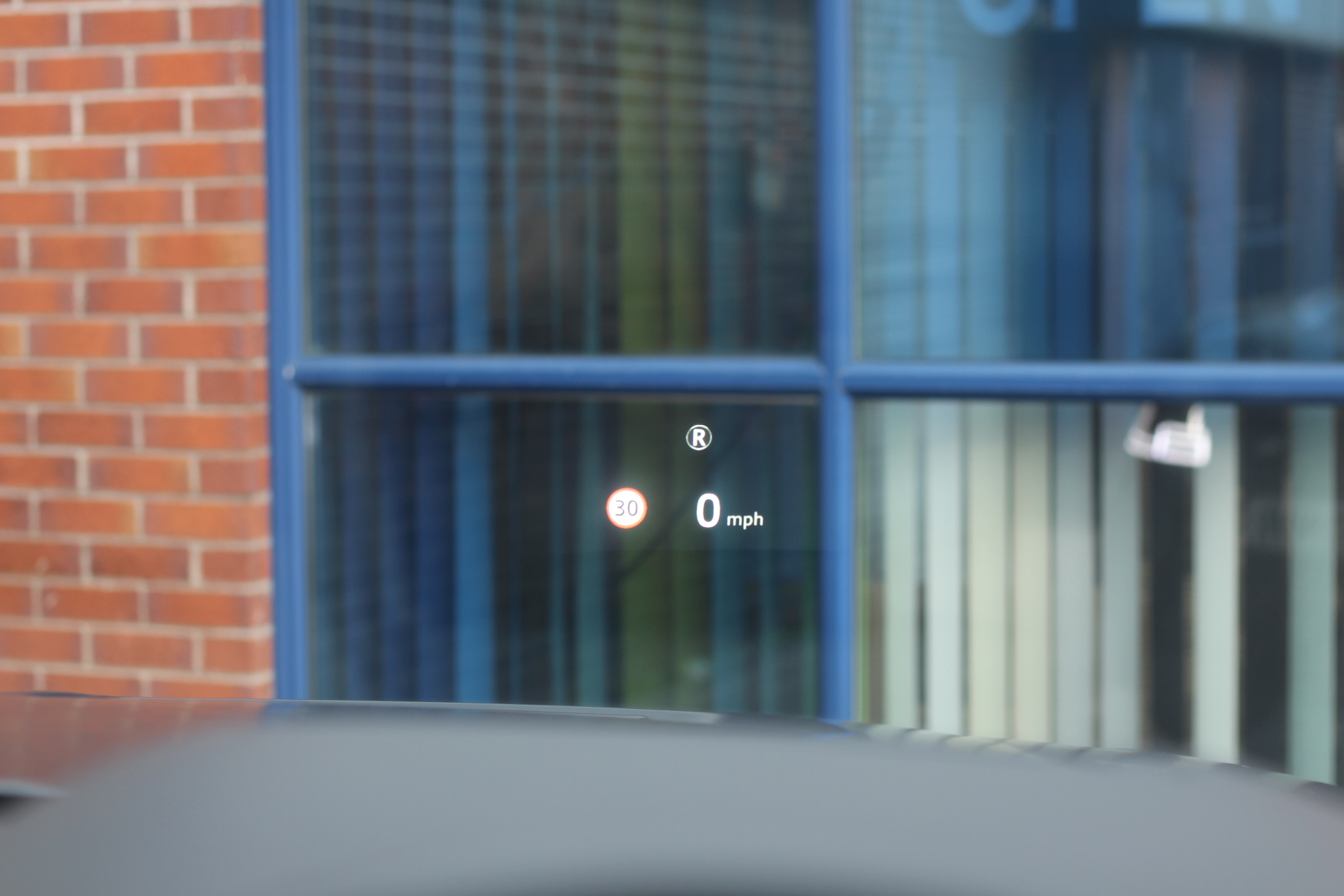 2020 (20) Land Rover Range Rover Sport 5.0 P575 V8 SVR Auto 4WD Euro 6 (s/s) 5dr