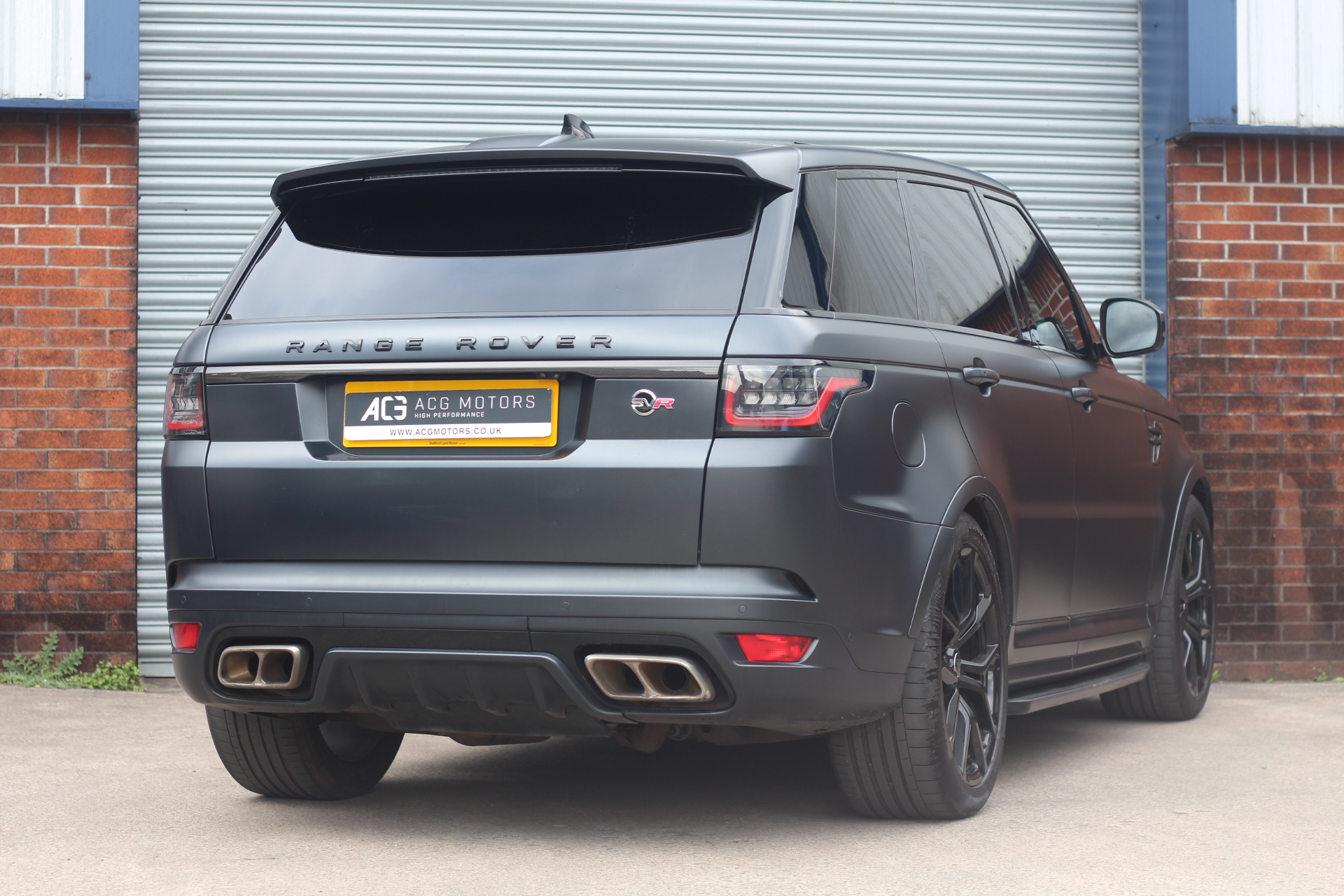 2020 (20) Land Rover Range Rover Sport 5.0 P575 V8 SVR Auto 4WD Euro 6 (s/s) 5dr