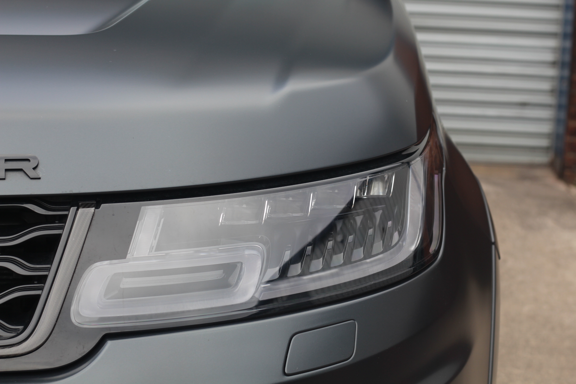 2020 (20) Land Rover Range Rover Sport 5.0 P575 V8 SVR Auto 4WD Euro 6 (s/s) 5dr