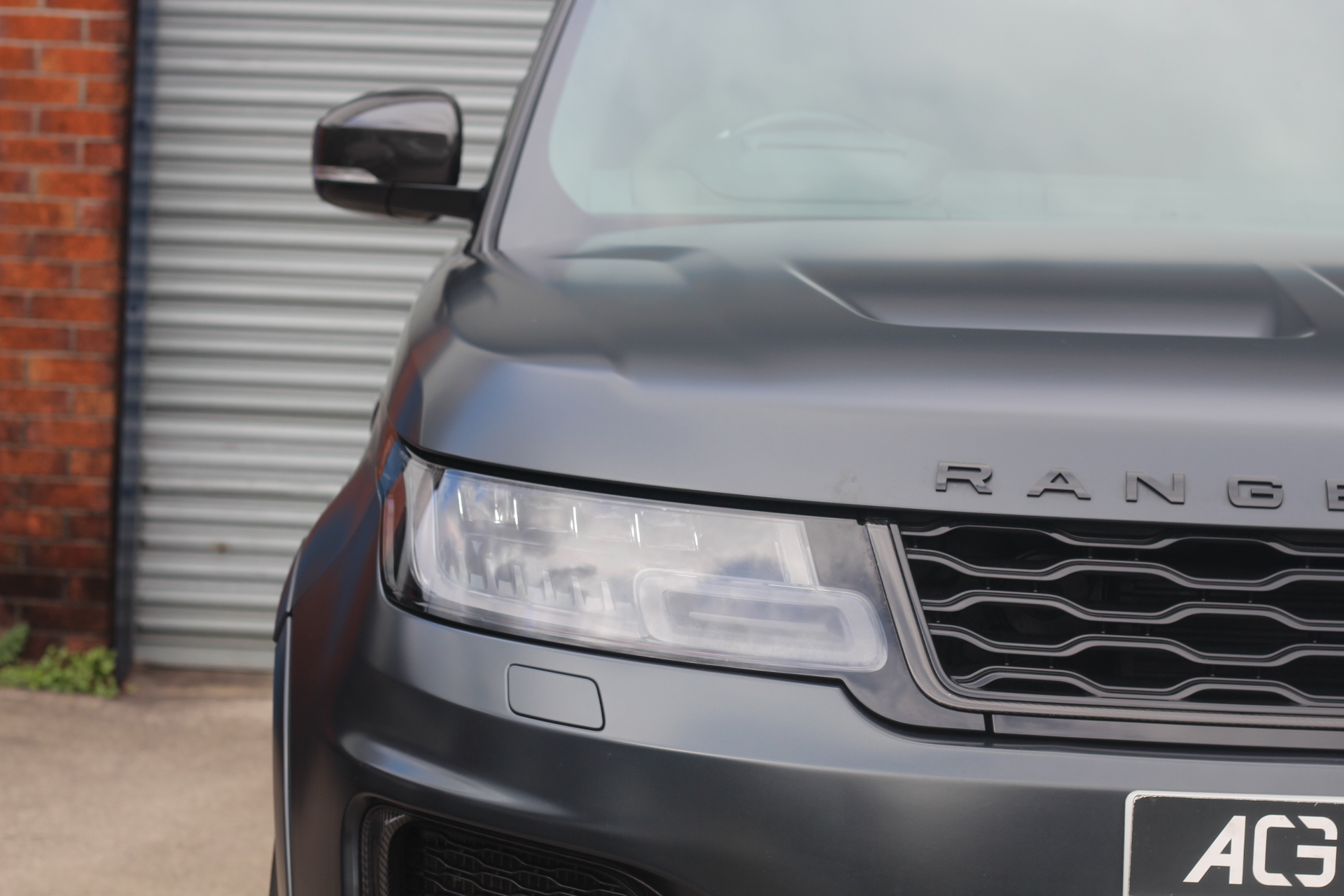 2020 (20) Land Rover Range Rover Sport 5.0 P575 V8 SVR Auto 4WD Euro 6 (s/s) 5dr