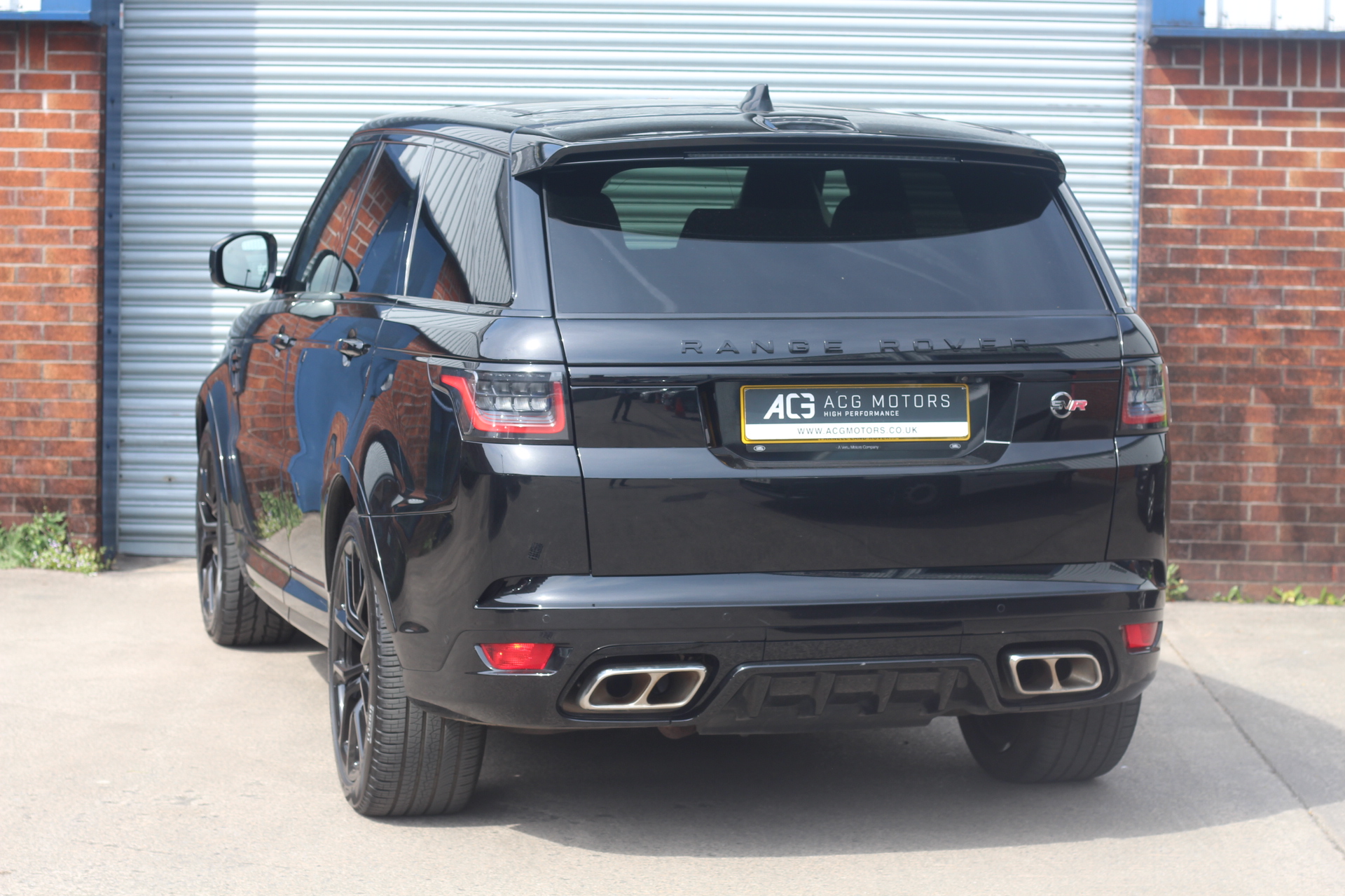 2020 (20) Land Rover Range Rover Sport 5.0 P575 V8 SVR Auto 4WD Euro 6 (s/s) 5dr