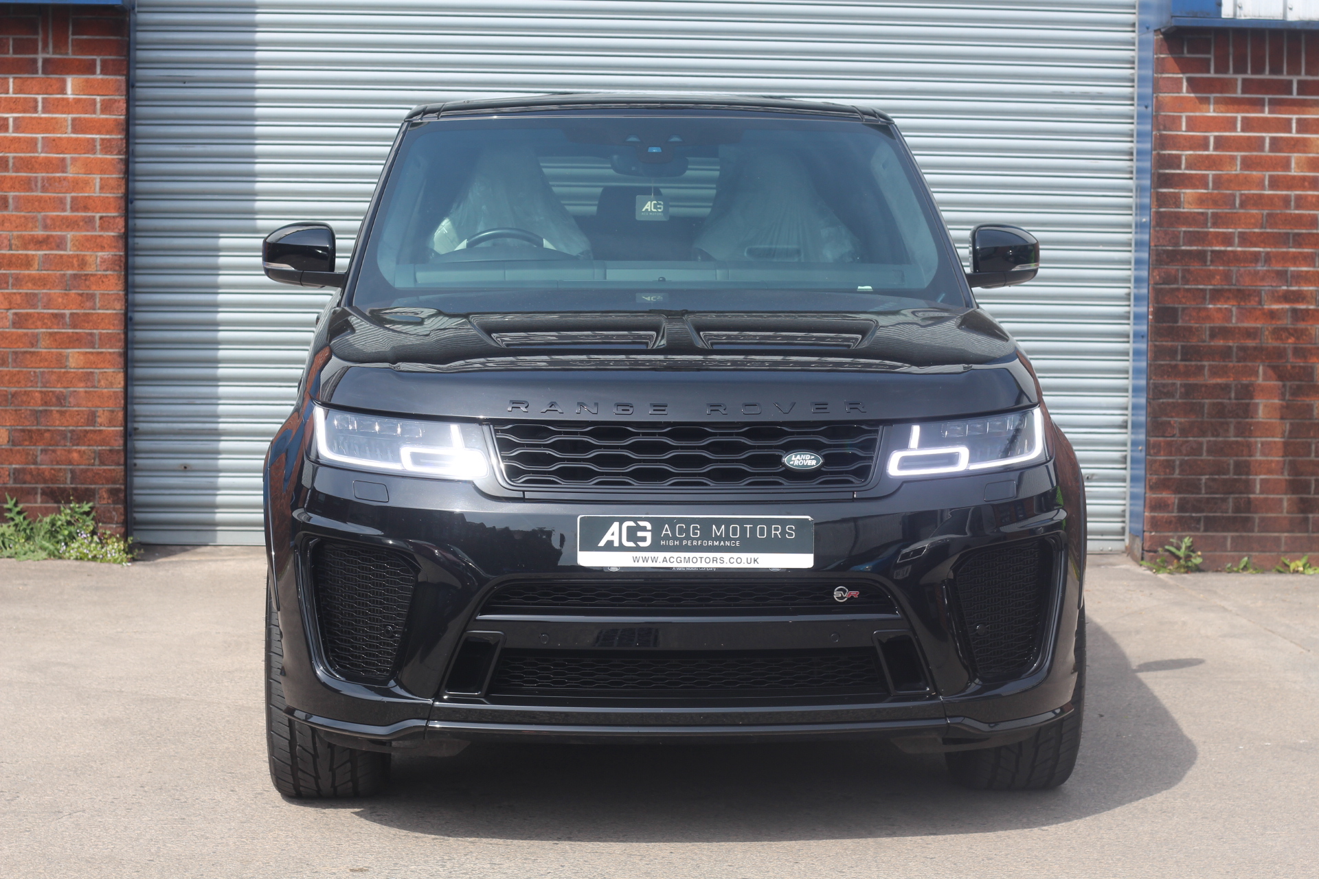 2020 (20) Land Rover Range Rover Sport 5.0 P575 V8 SVR Auto 4WD Euro 6 (s/s) 5dr