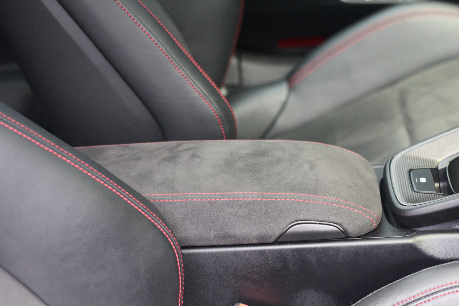 2022 (22) Porsche 911 3.0T 992 Carrera 4 GTS PDK 4WD Euro 6 (s/s) 2dr