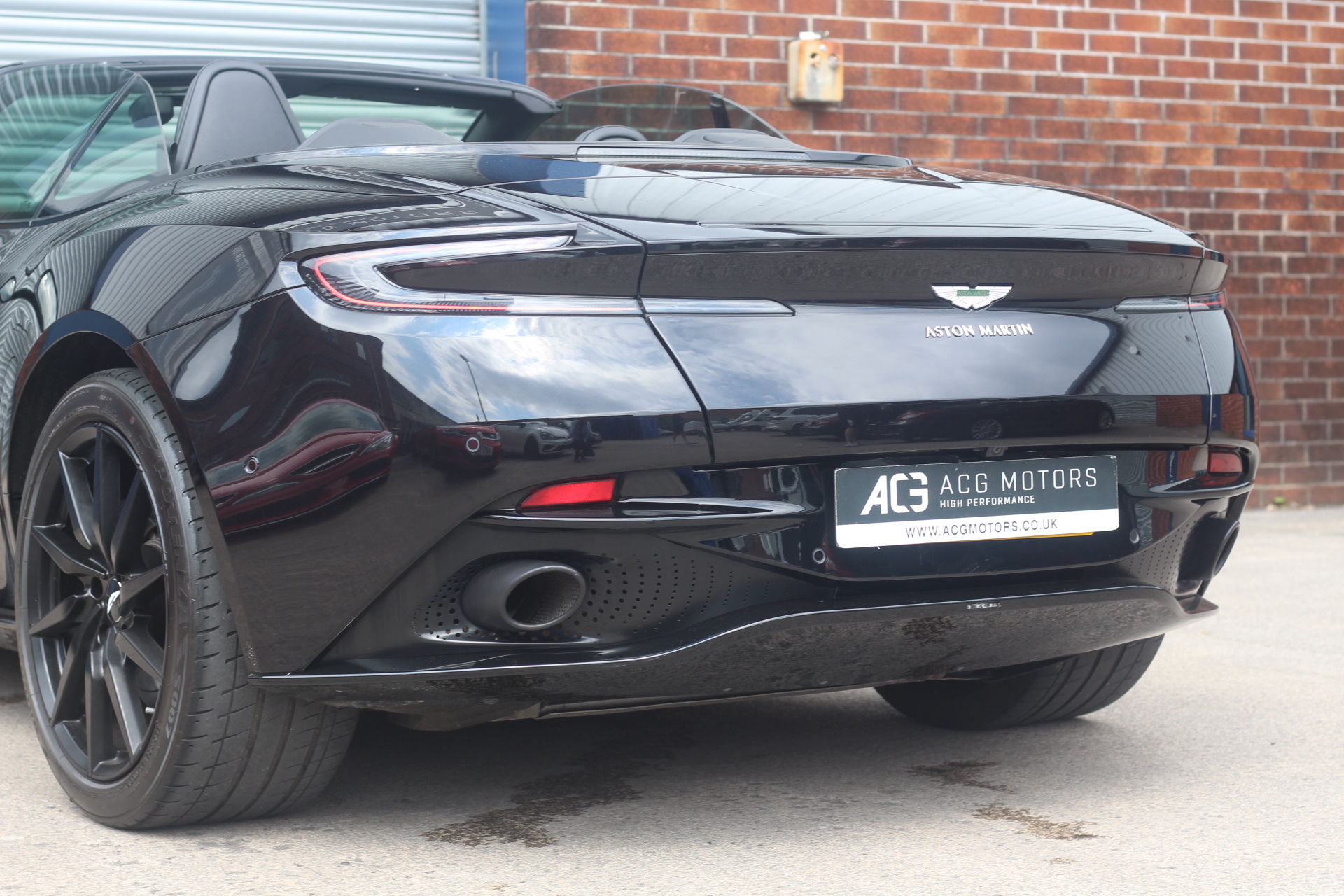 2019 (69) Aston Martin DB11 4.0 V8 Volante Auto Euro 6 (s/s) 2dr