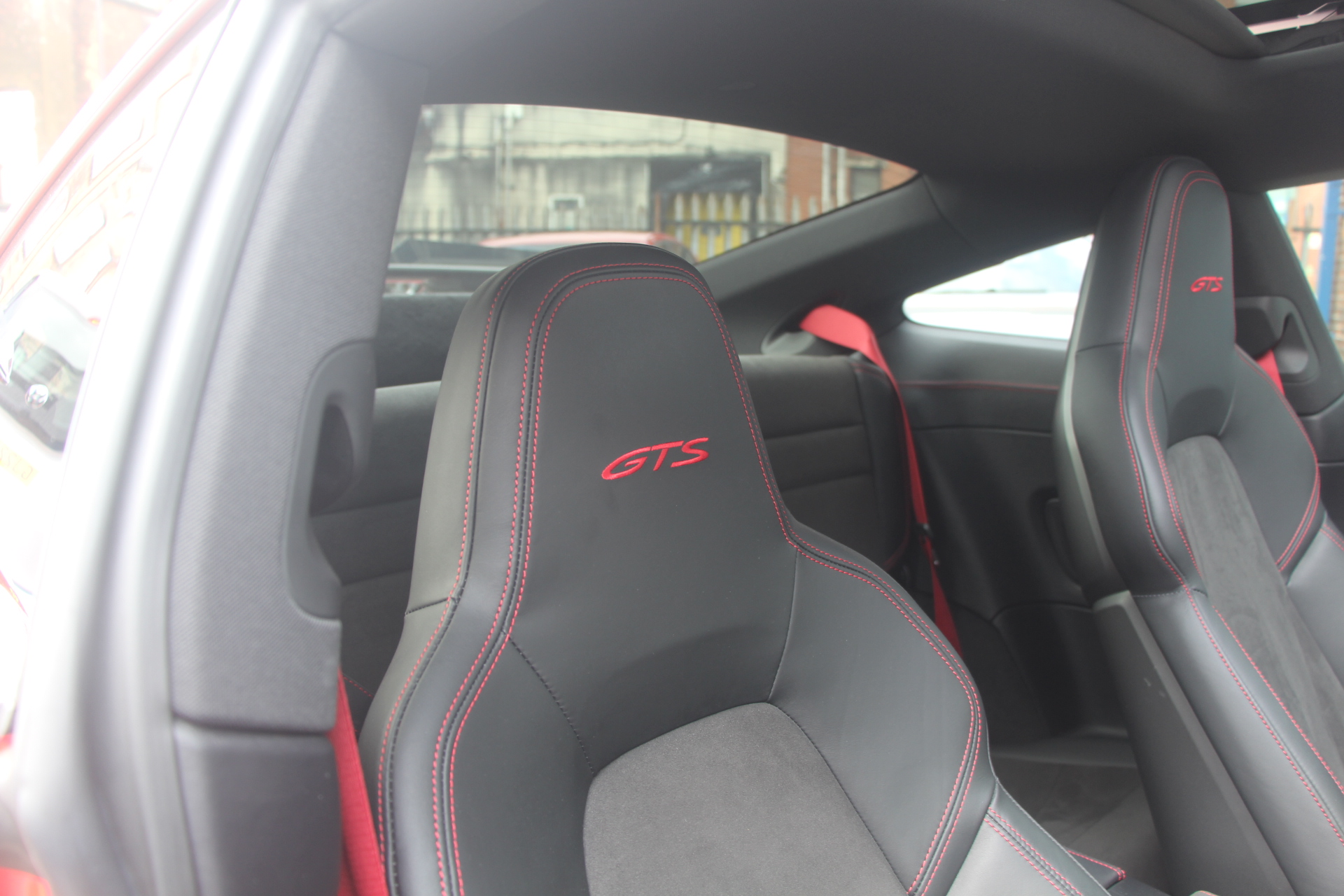 2022 (22) Porsche 911 3.0T 992 Carrera 4 GTS PDK 4WD Euro 6 (s/s) 2dr