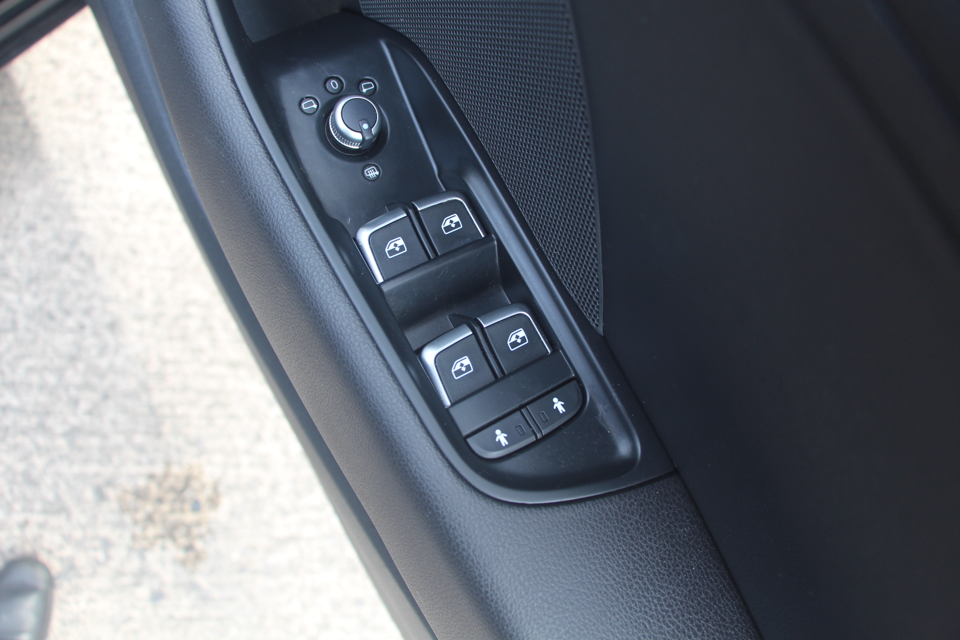 2021 (21) Audi Q5 2.0 TDI 40 Edition 1 S Tronic quattro Euro 6 (s/s) 5dr