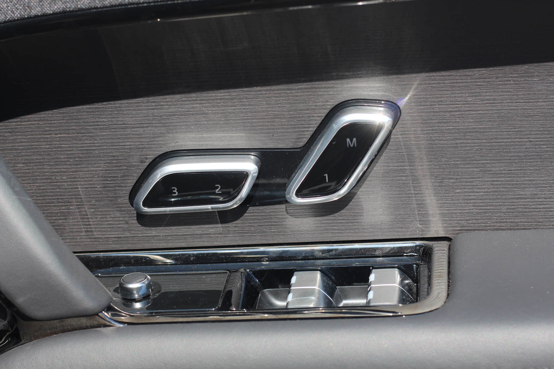 2023 (23) Land Rover Range Rover Sport 3.0 P440e 38.2kWh Autobiography Auto 4WD Euro 6 (s/s) 5dr