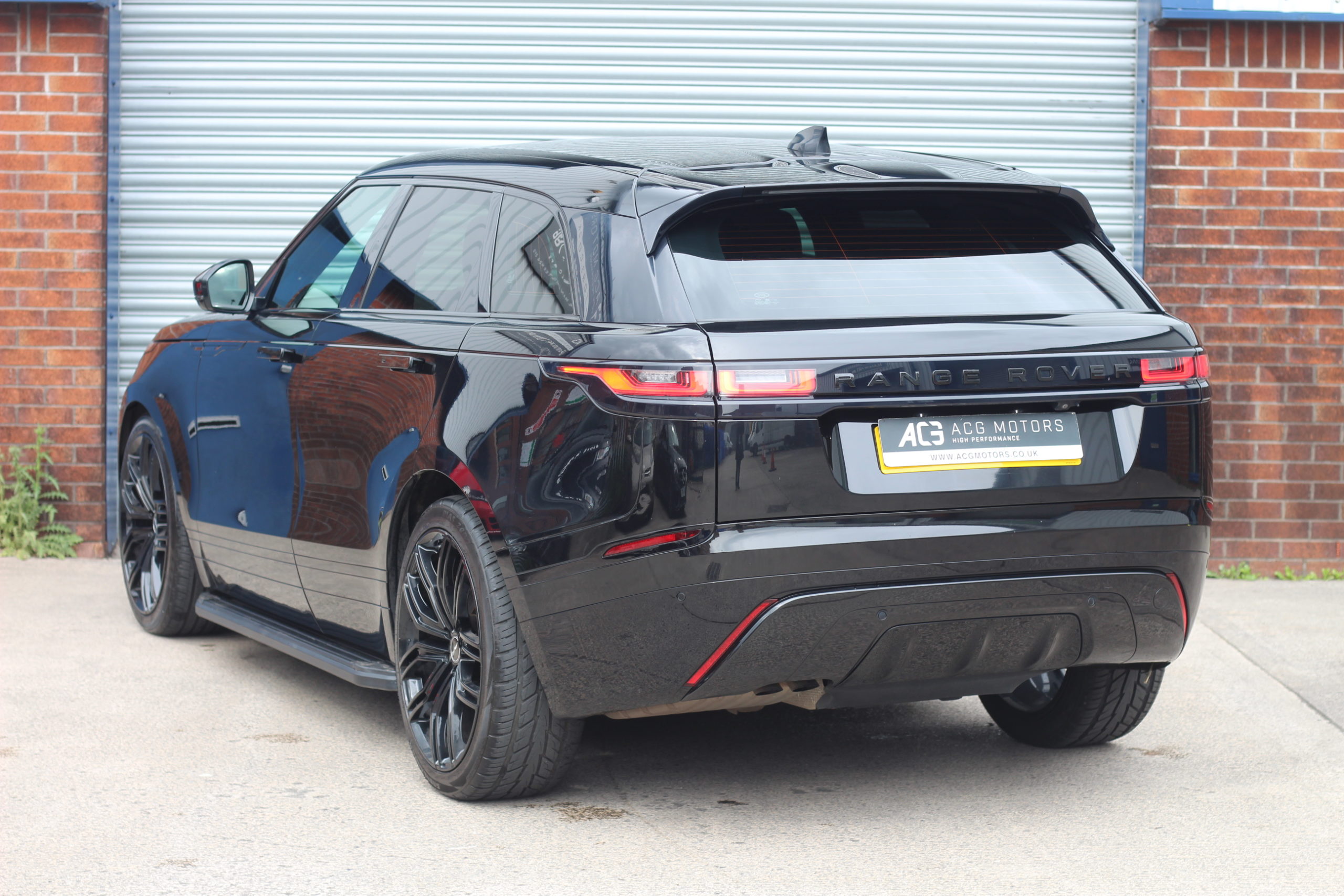 2019 (69) Land Rover Range Rover Velar 2.0 D180 R-Dynamic S Auto 4WD Euro 6 (s/s) 5dr