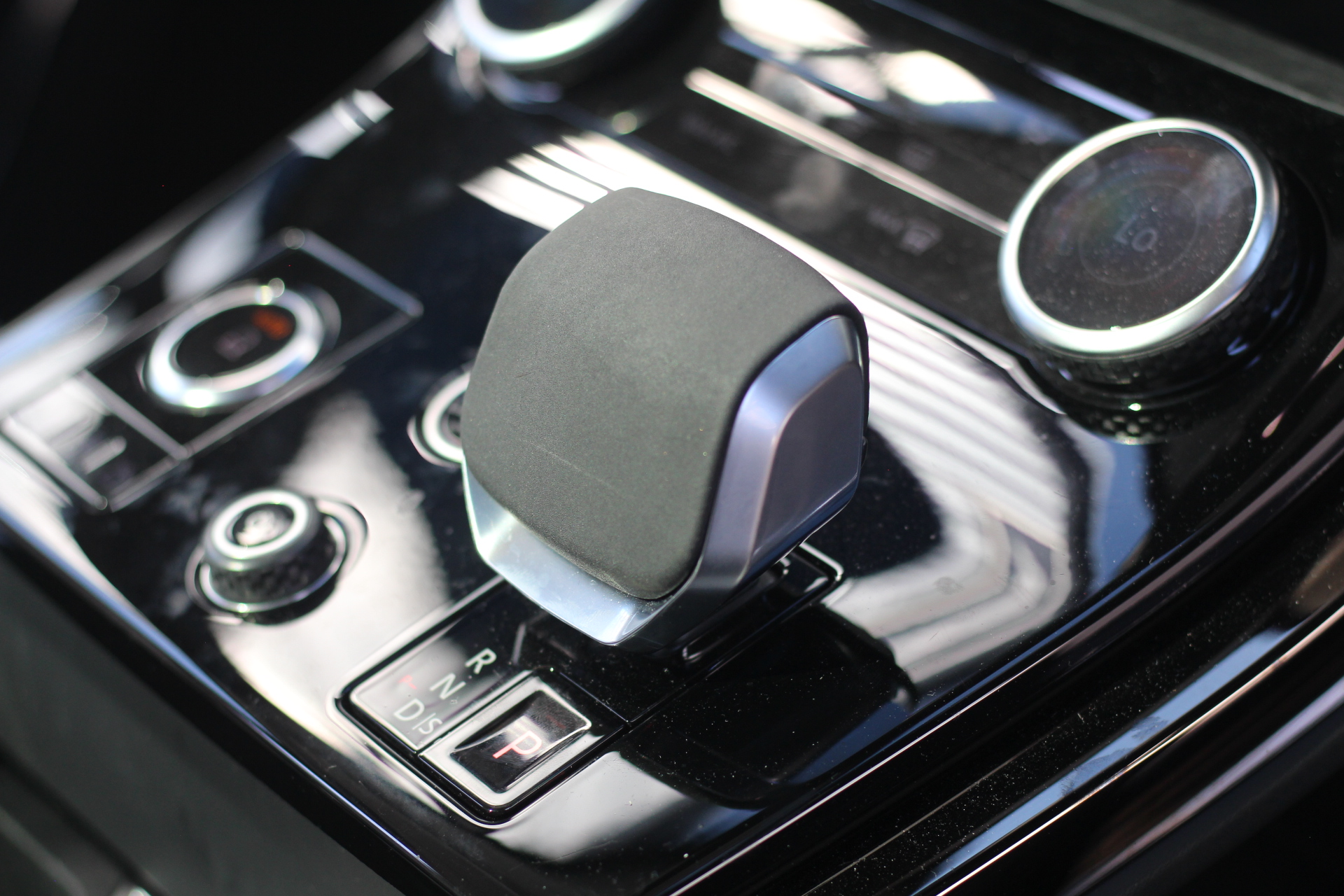 2023 (23) Land Rover Range Rover Sport 3.0 P440e 38.2kWh Autobiography Auto 4WD Euro 6 (s/s) 5dr