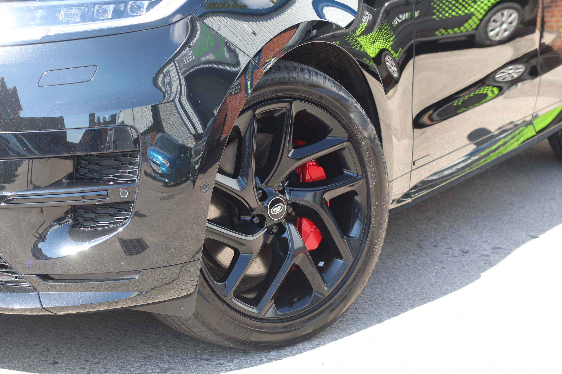 2023 (23) Land Rover Range Rover Sport 3.0 P440e 38.2kWh Autobiography Auto 4WD Euro 6 (s/s) 5dr