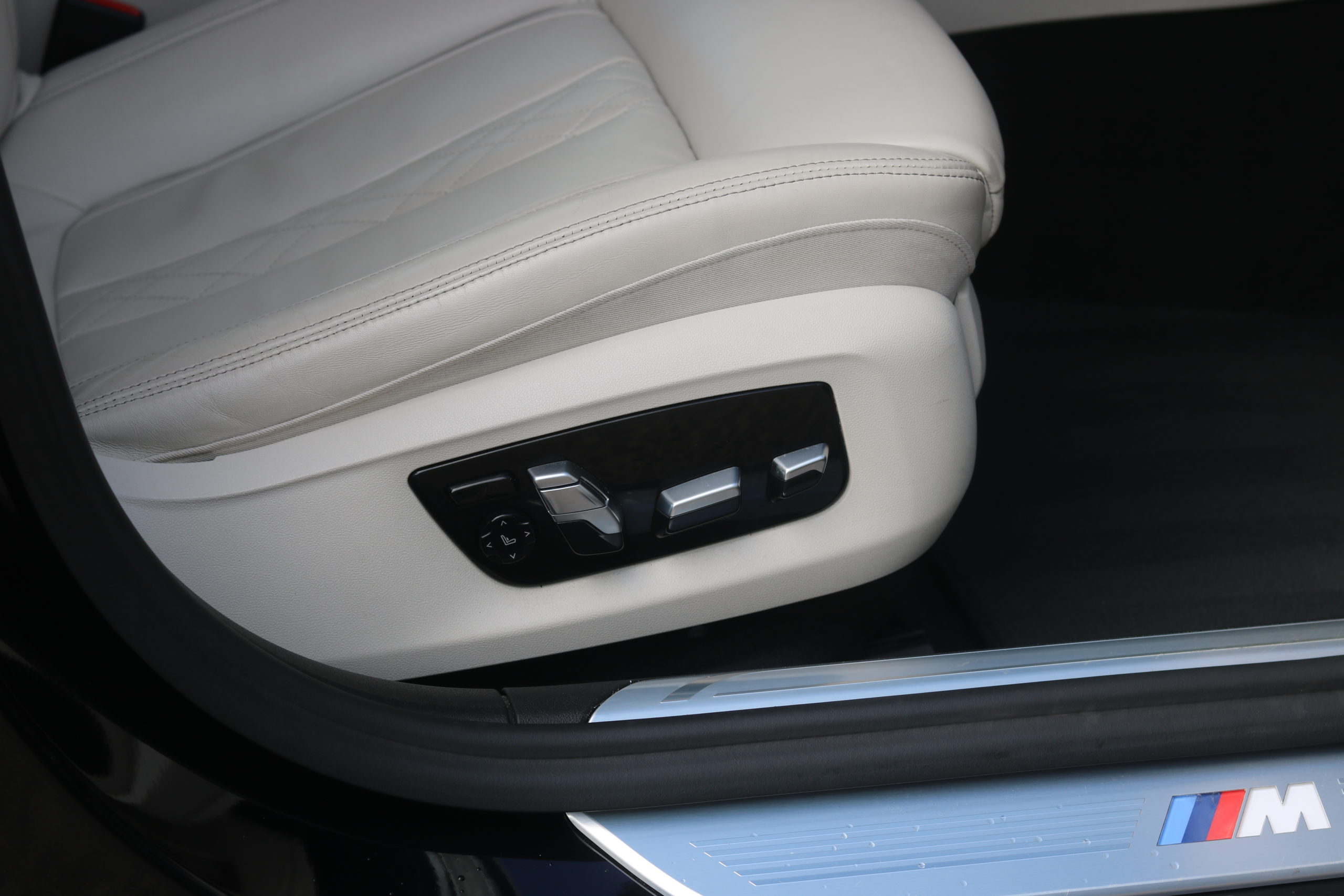 2020 (70) BMW 7 Series 3.0 730Ld M Sport Auto Euro 6 (s/s) 4dr