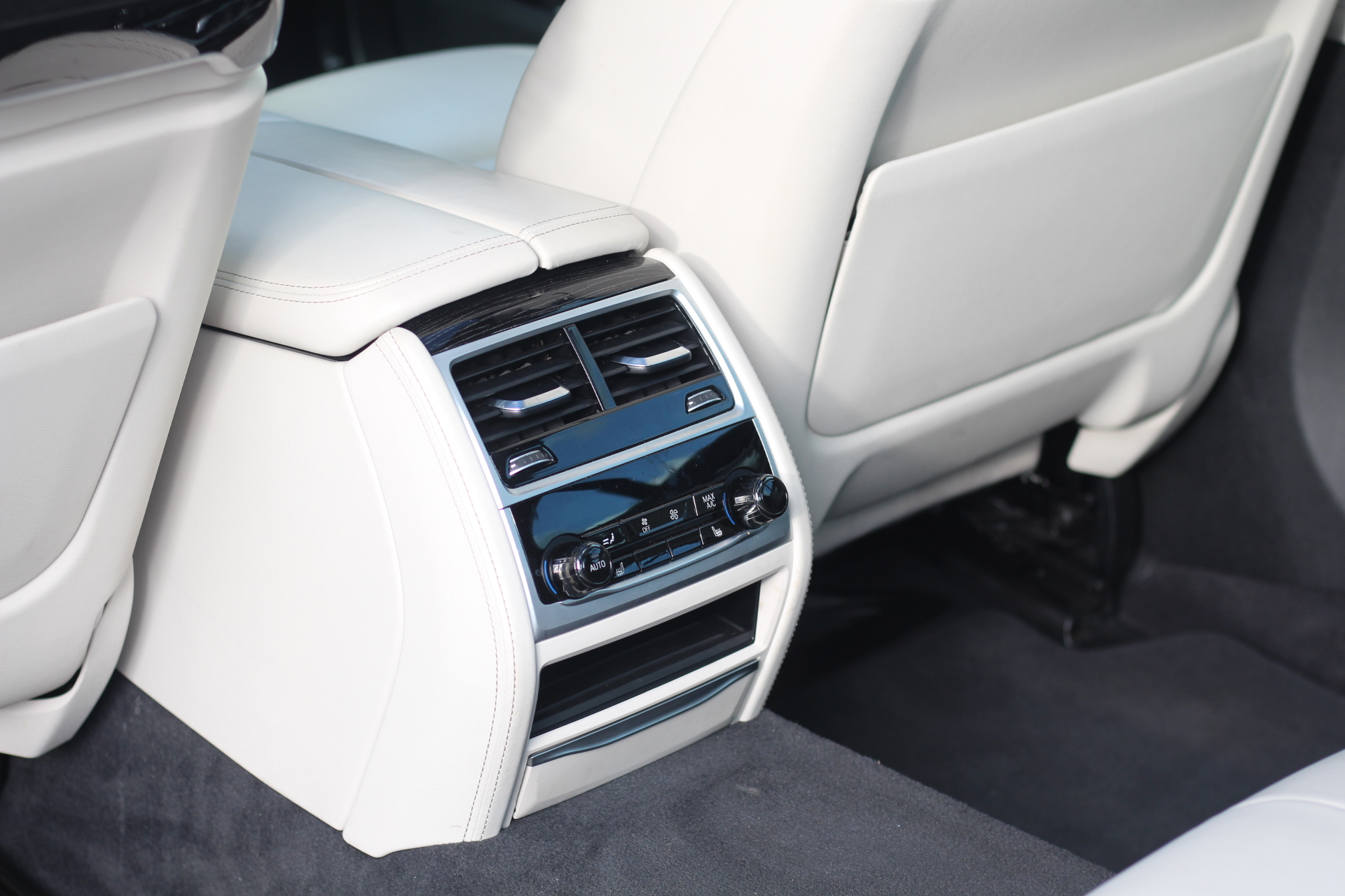 2020 (70) BMW 7 Series 3.0 730Ld M Sport Auto Euro 6 (s/s) 4dr