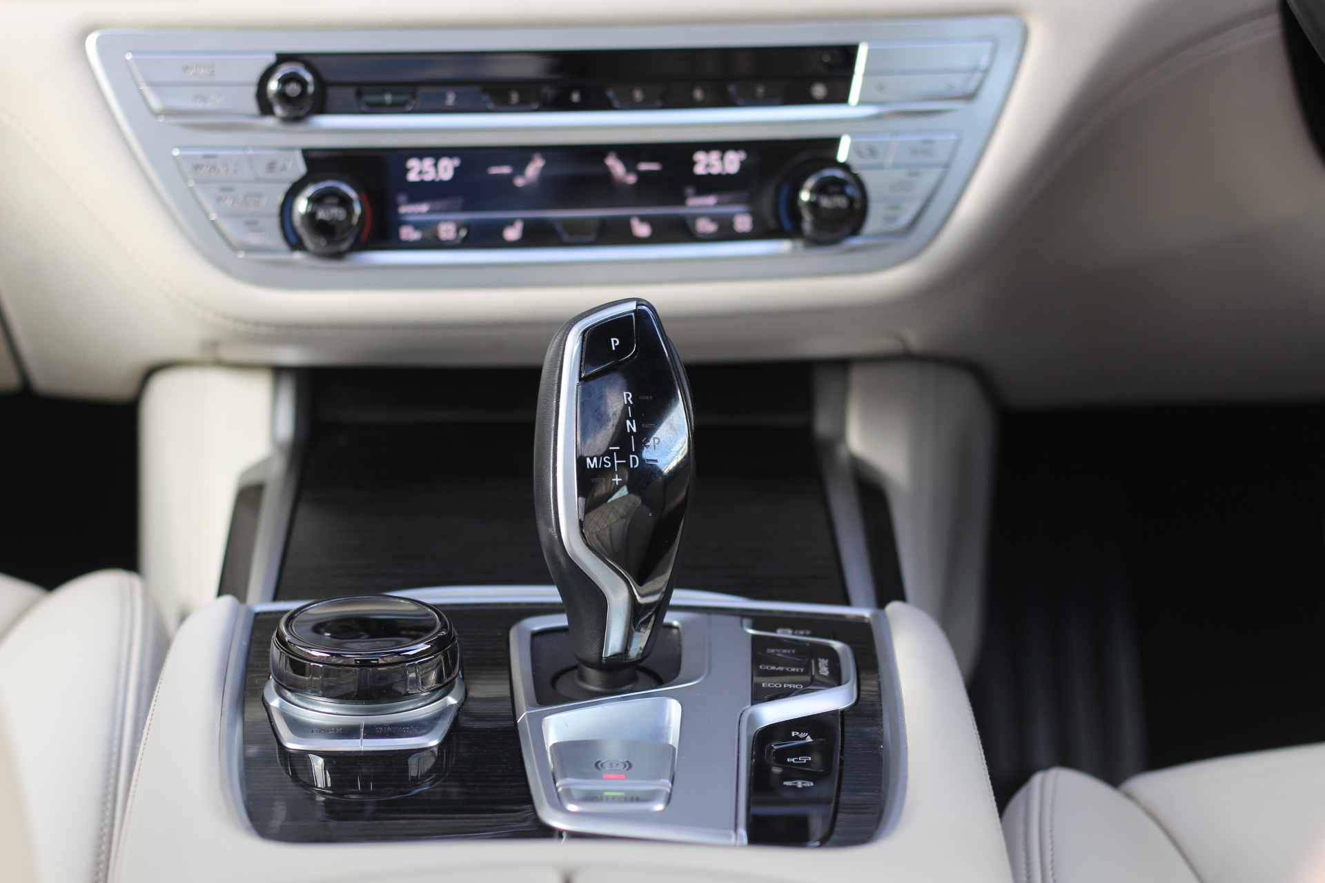 2020 (70) BMW 7 Series 3.0 730Ld M Sport Auto Euro 6 (s/s) 4dr