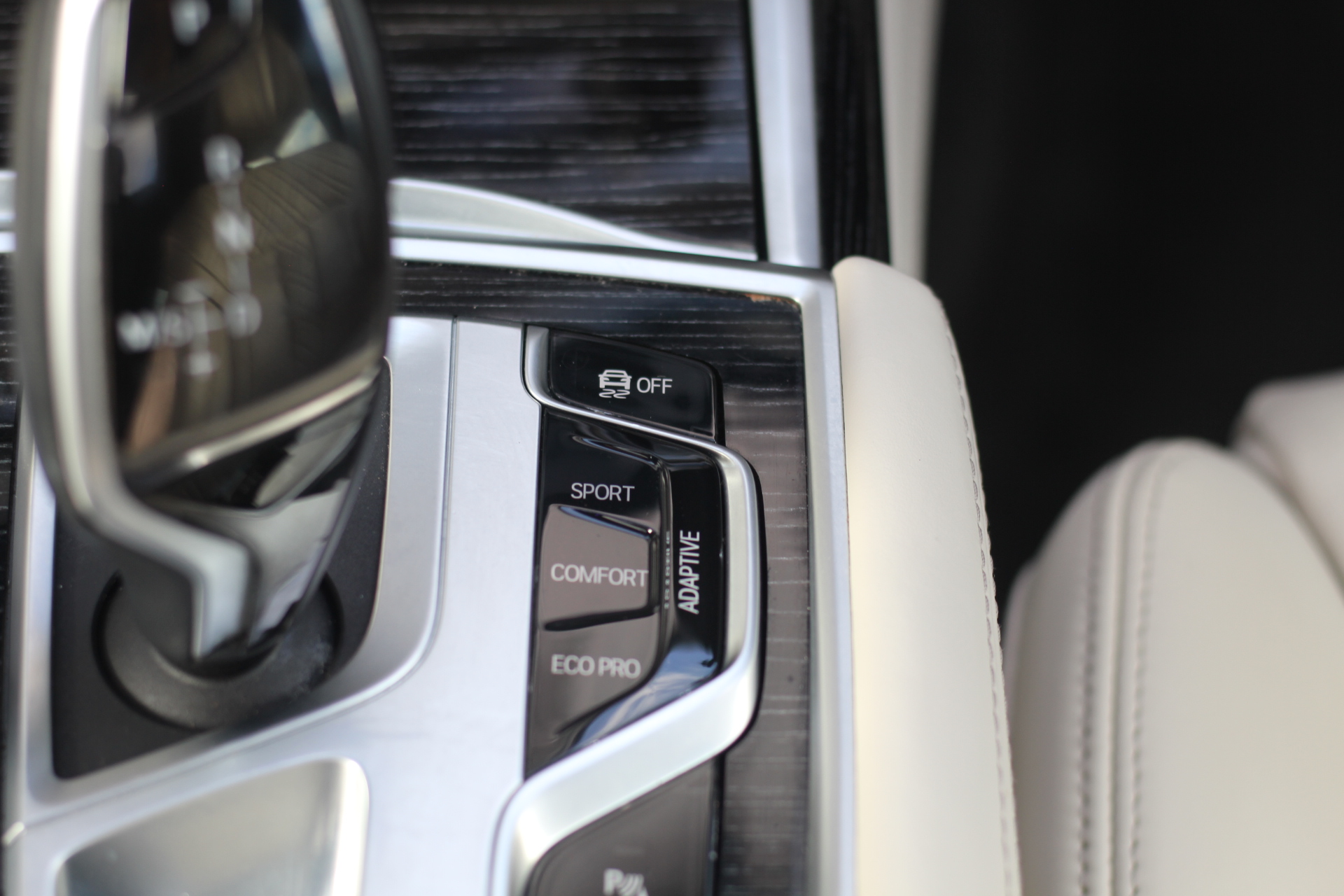 2020 (70) BMW 7 Series 3.0 730Ld M Sport Auto Euro 6 (s/s) 4dr