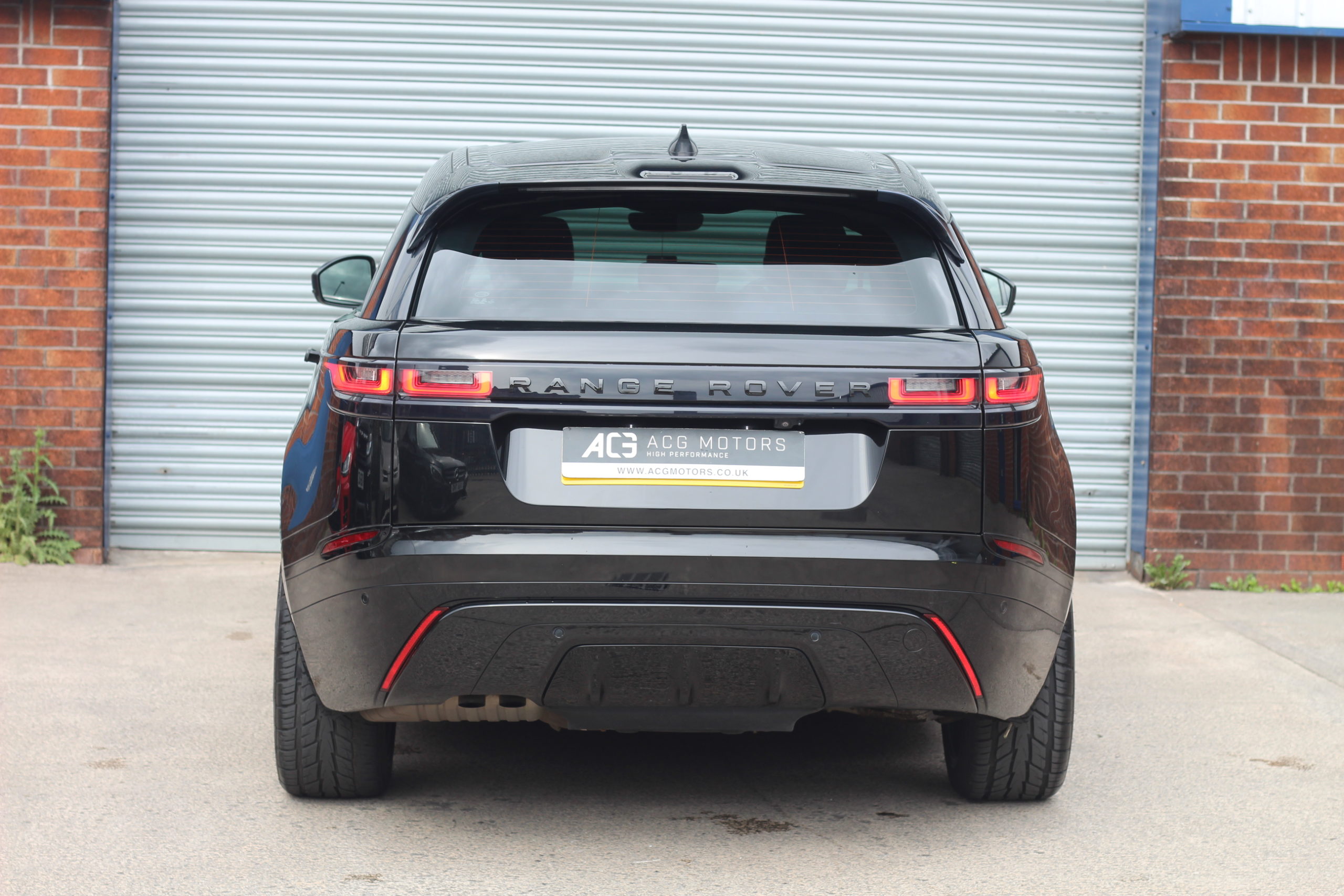 2019 (69) Land Rover Range Rover Velar 2.0 D180 R-Dynamic S Auto 4WD Euro 6 (s/s) 5dr