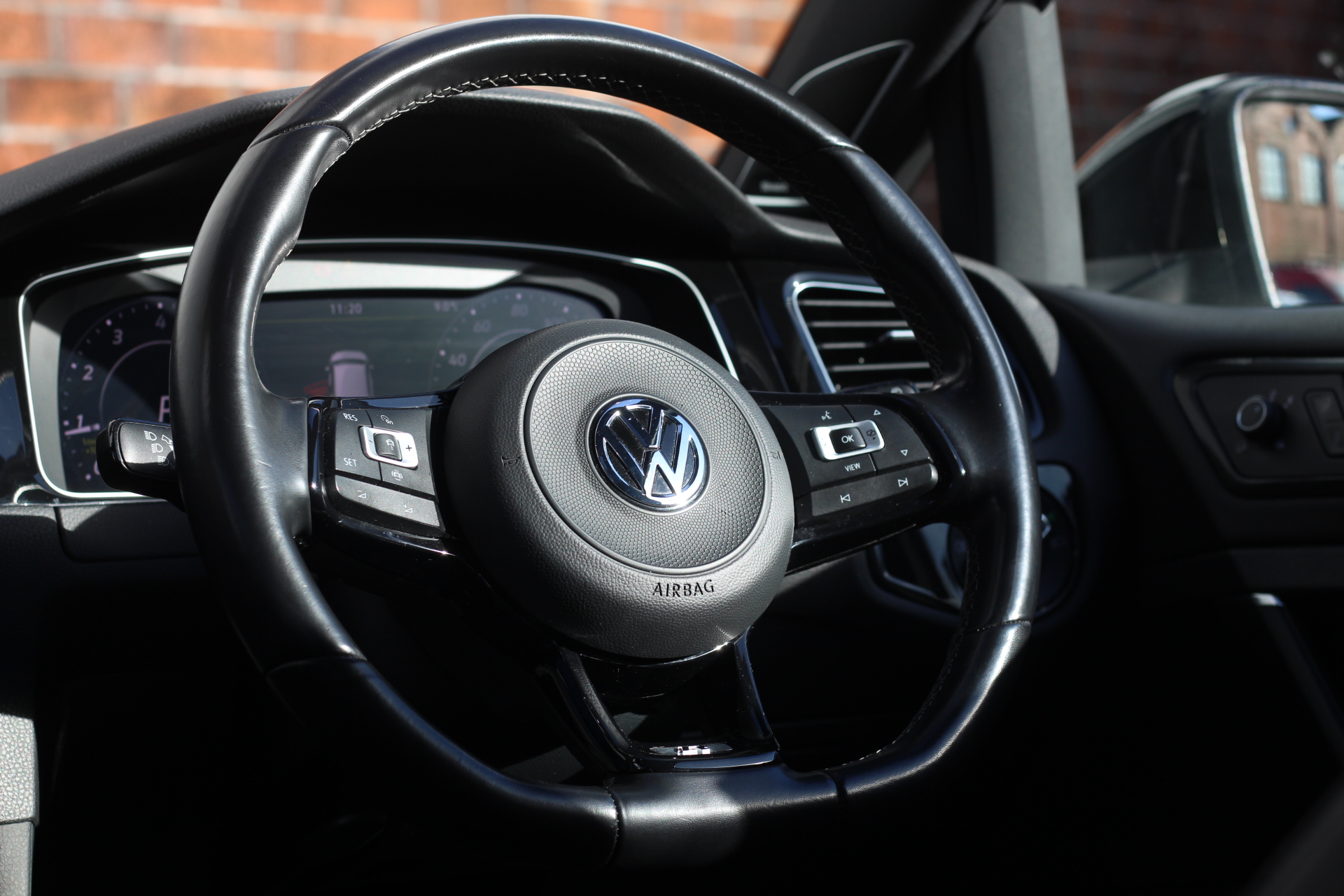 2019 (19) Volkswagen Golf 2.0 TSI R DSG 4Motion Euro 6 (s/s) 5dr