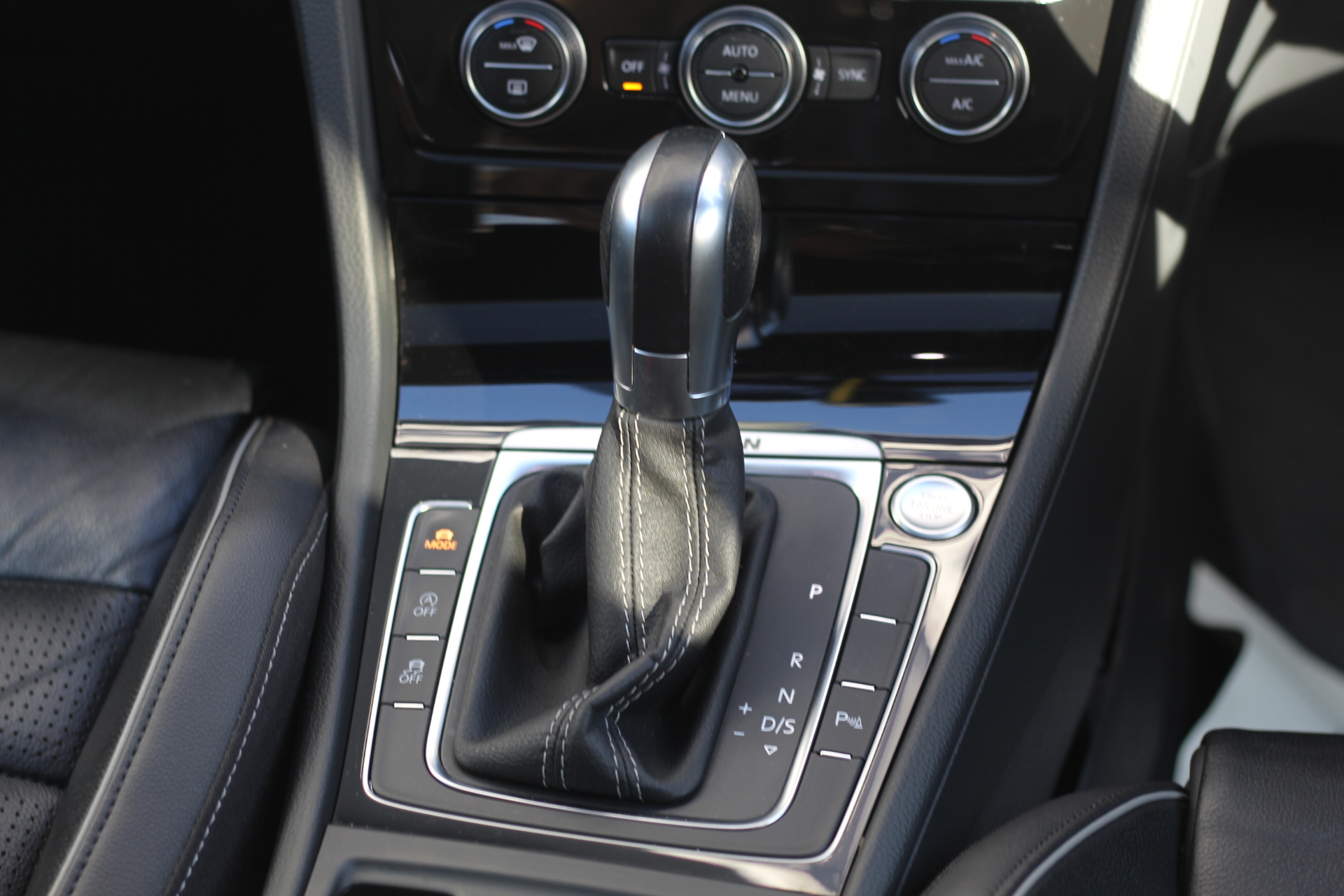 2019 (19) Volkswagen Golf 2.0 TSI R DSG 4Motion Euro 6 (s/s) 5dr