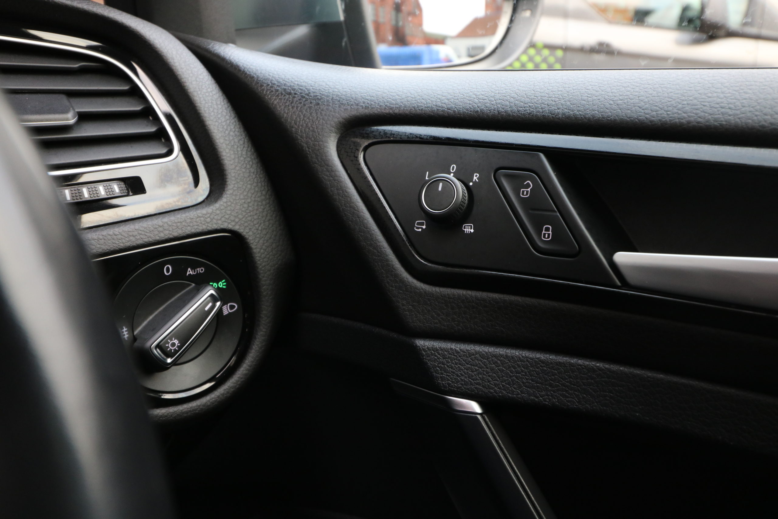 2020 (20) Volkswagen Golf 2.0 TSI R DSG 4Motion Euro 6 (s/s) 5dr