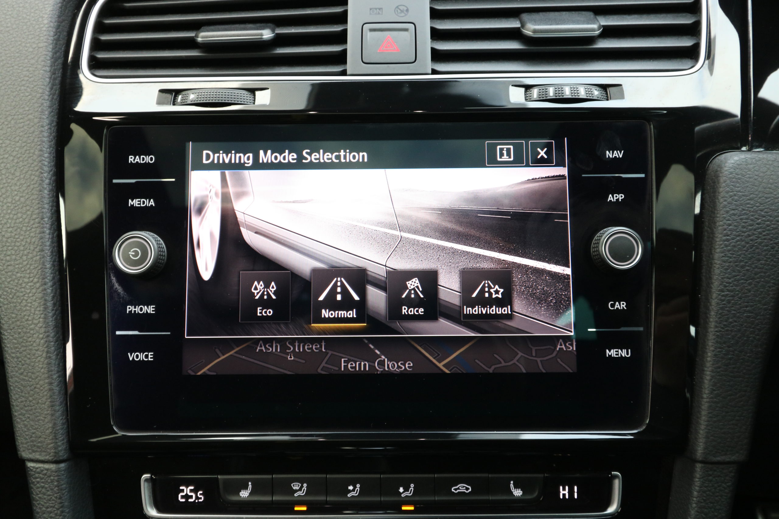 2020 (20) Volkswagen Golf 2.0 TSI R DSG 4Motion Euro 6 (s/s) 5dr