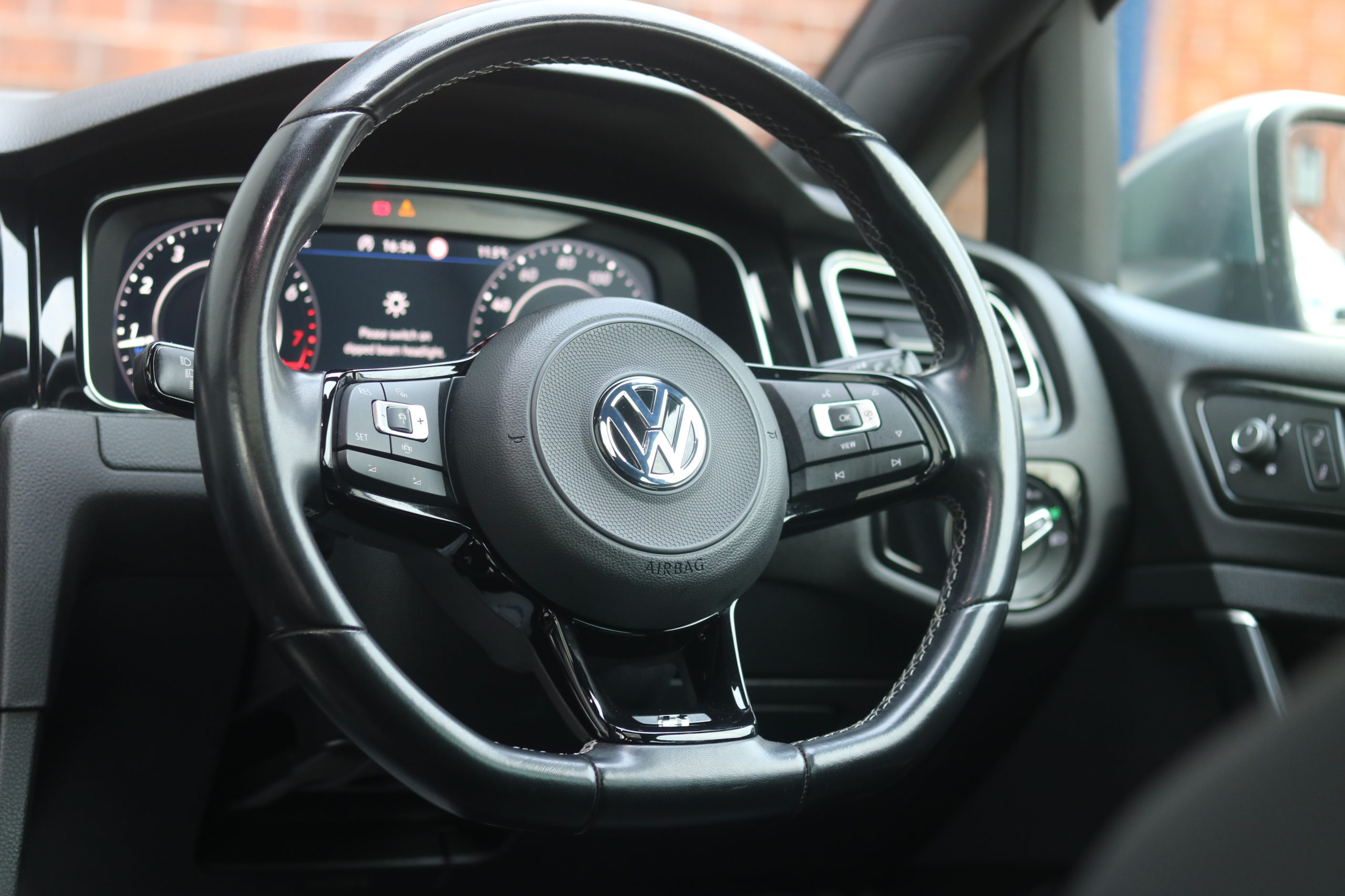 2020 (20) Volkswagen Golf 2.0 TSI R DSG 4Motion Euro 6 (s/s) 5dr