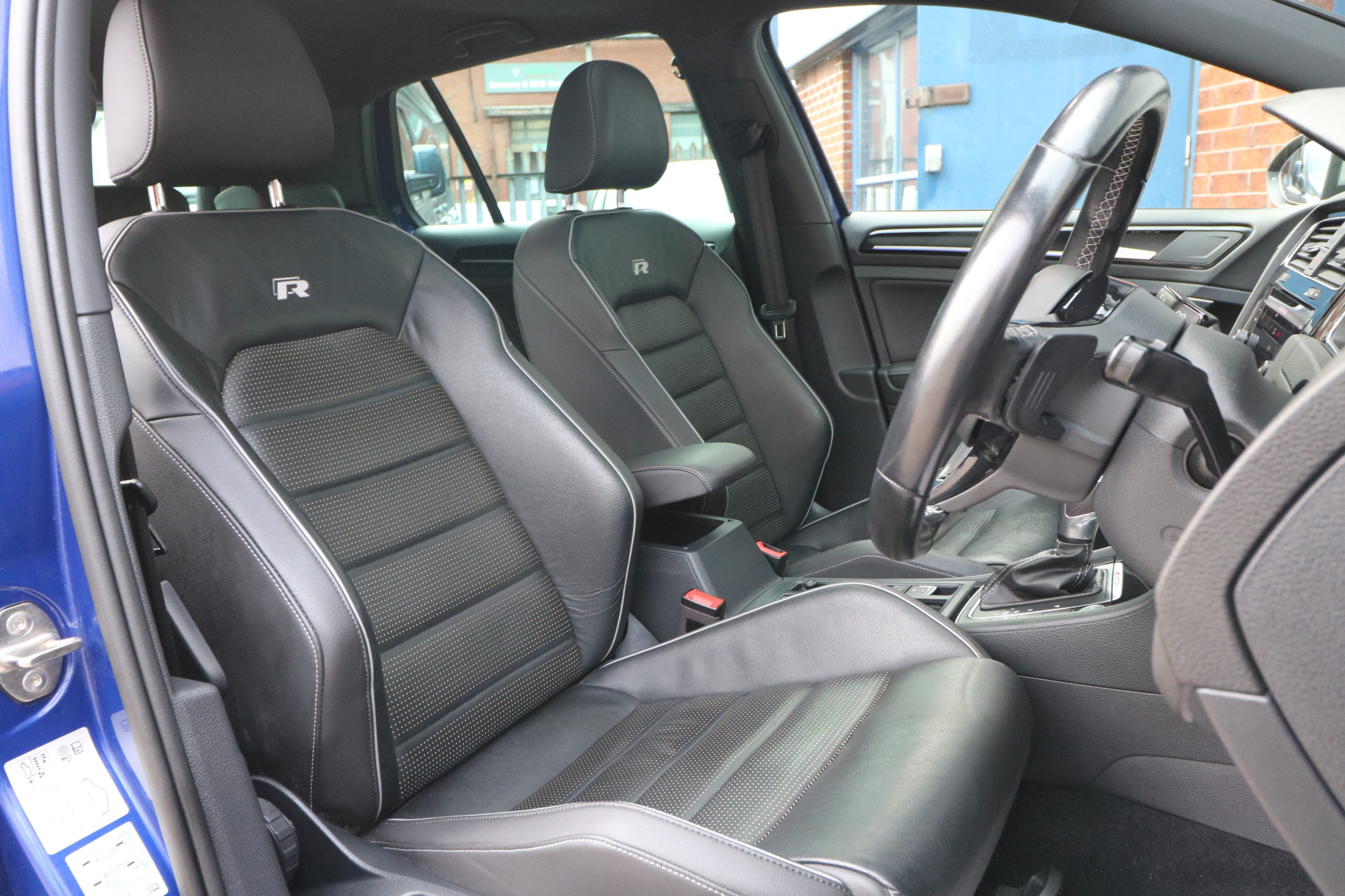 2020 (20) Volkswagen Golf 2.0 TSI R DSG 4Motion Euro 6 (s/s) 5dr