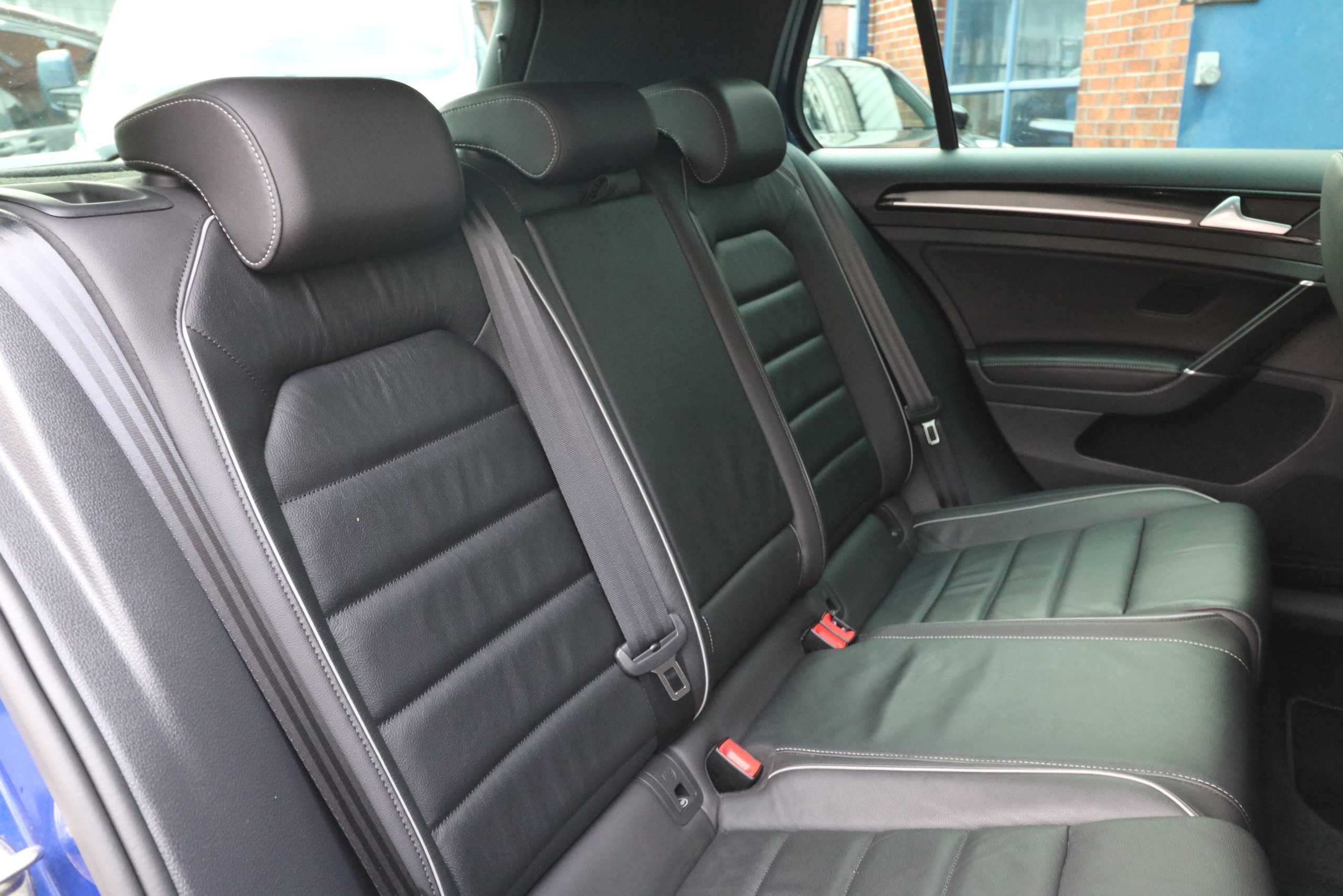 2020 (20) Volkswagen Golf 2.0 TSI R DSG 4Motion Euro 6 (s/s) 5dr