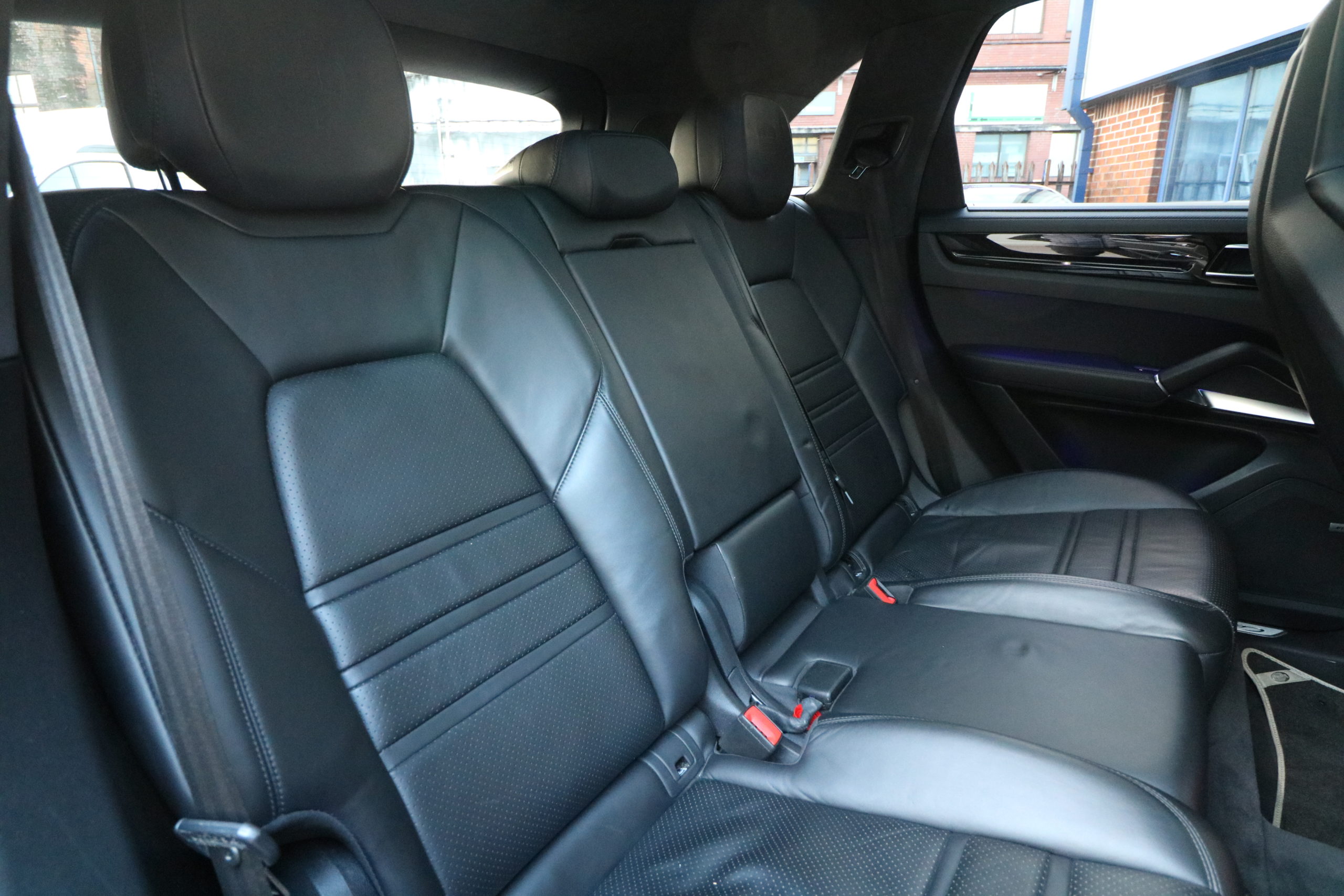 2019 (69) Porsche Cayenne 4.0 V8 E-Hybrid 14.1kWh Turbo S TiptronicS 4WD Euro 6 (s/s) 5dr