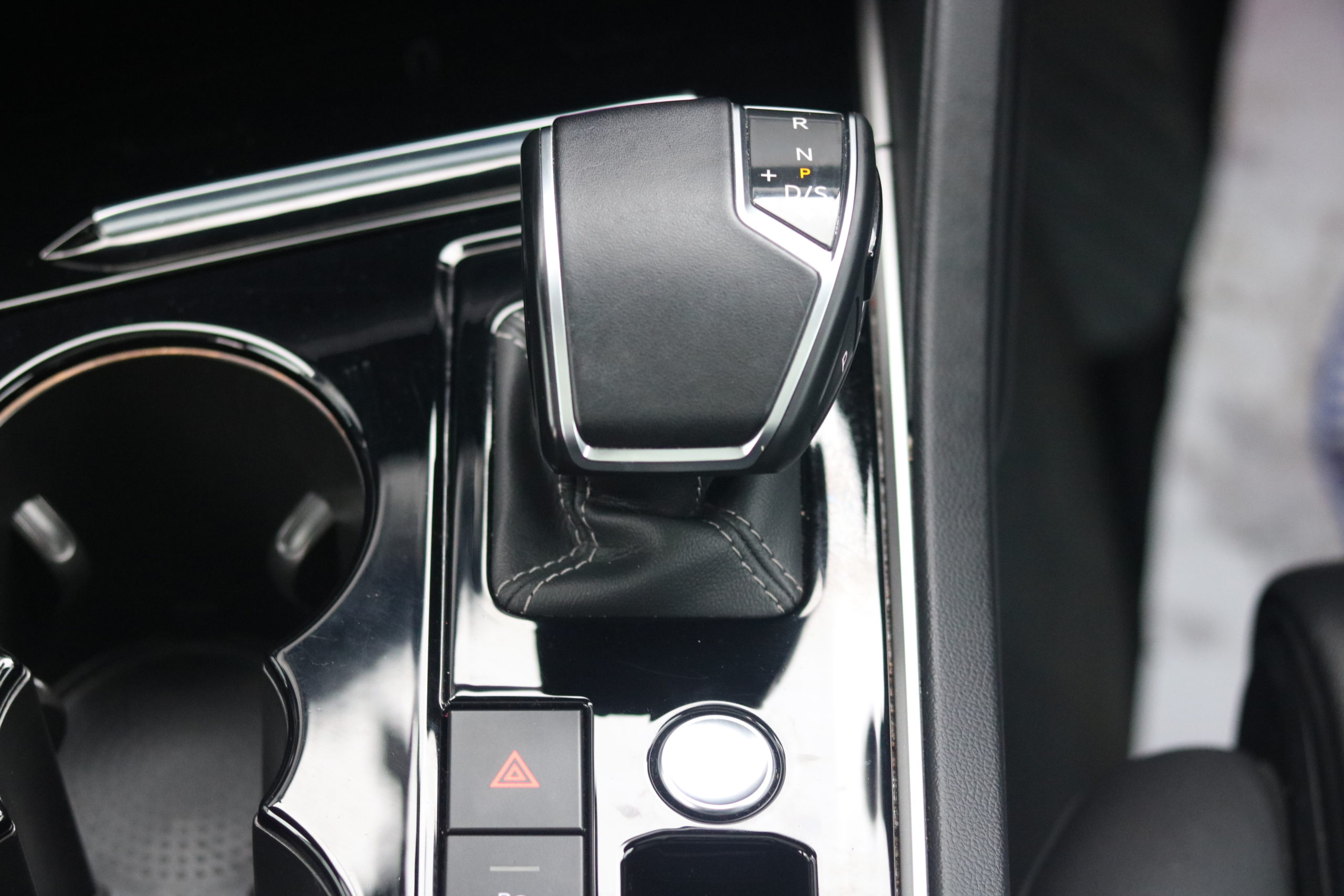 2020 (70) Volkswagen Touareg 3.0 TSI V6 Black Edition Tiptronic 4Motion Euro 6 (s/s) 5dr