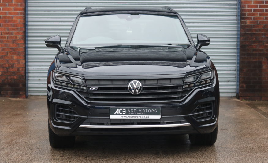 2020 (70) Volkswagen Touareg 3.0 TSI V6 Black Edition Tiptronic 4Motion Euro 6 (s/s) 5dr