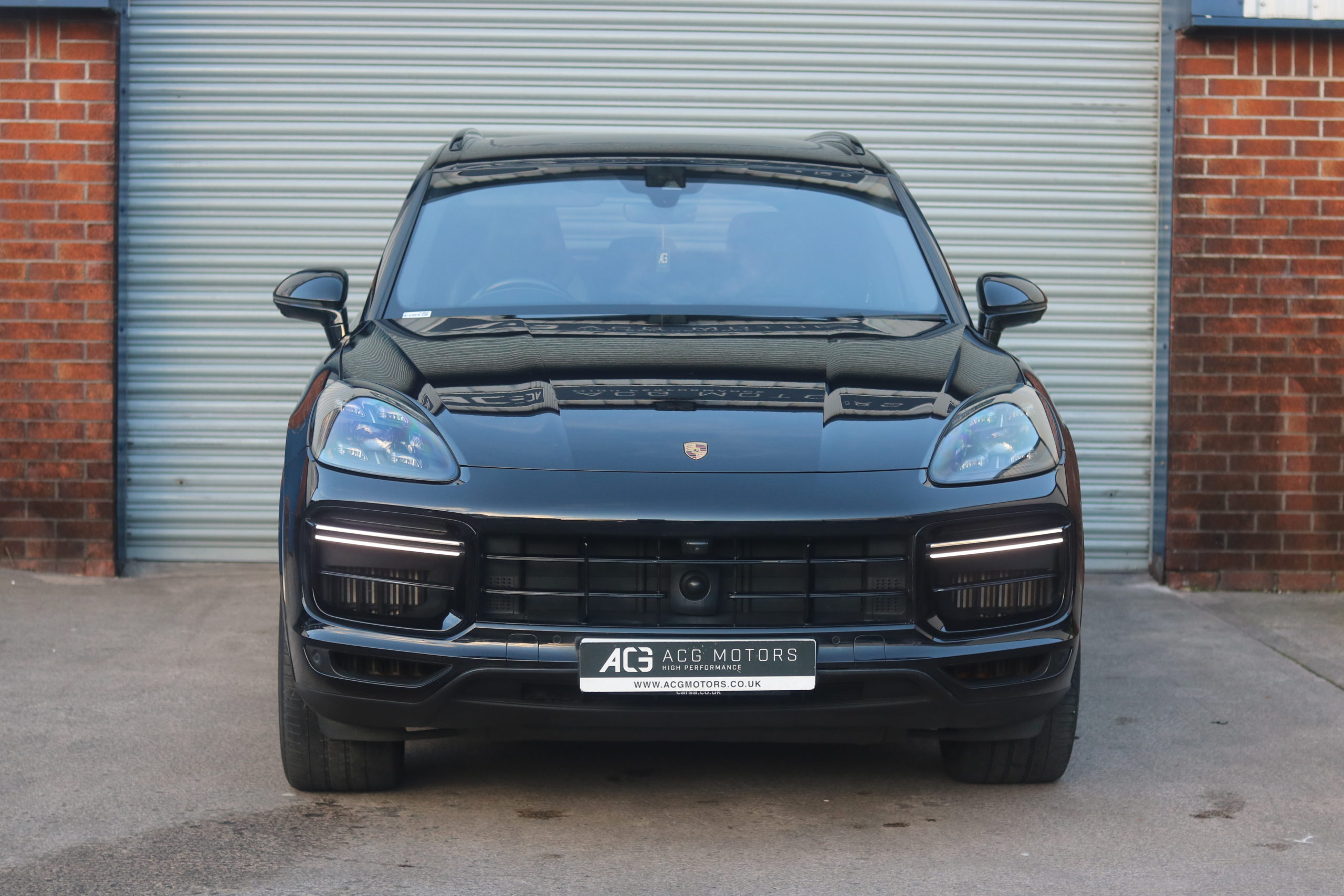 2019 (69) Porsche Cayenne 4.0 V8 E-Hybrid 14.1kWh Turbo S TiptronicS 4WD Euro 6 (s/s) 5dr