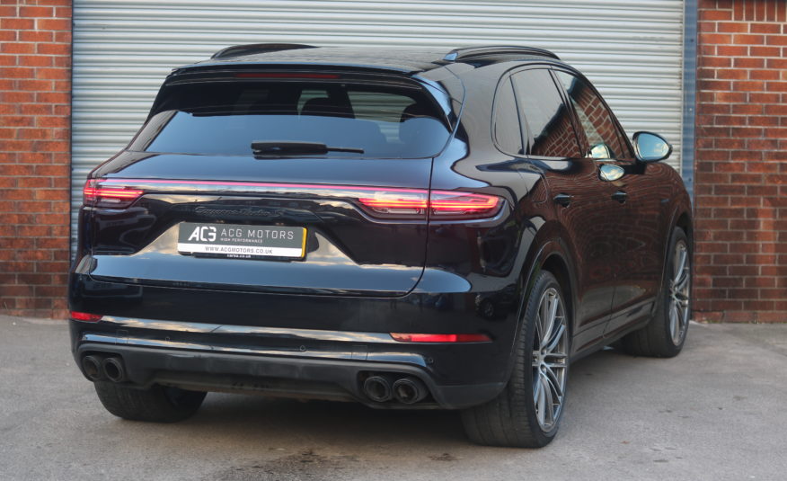 2019 (69) Porsche Cayenne 4.0 V8 E-Hybrid 14.1kWh Turbo S TiptronicS 4WD Euro 6 (s/s) 5dr