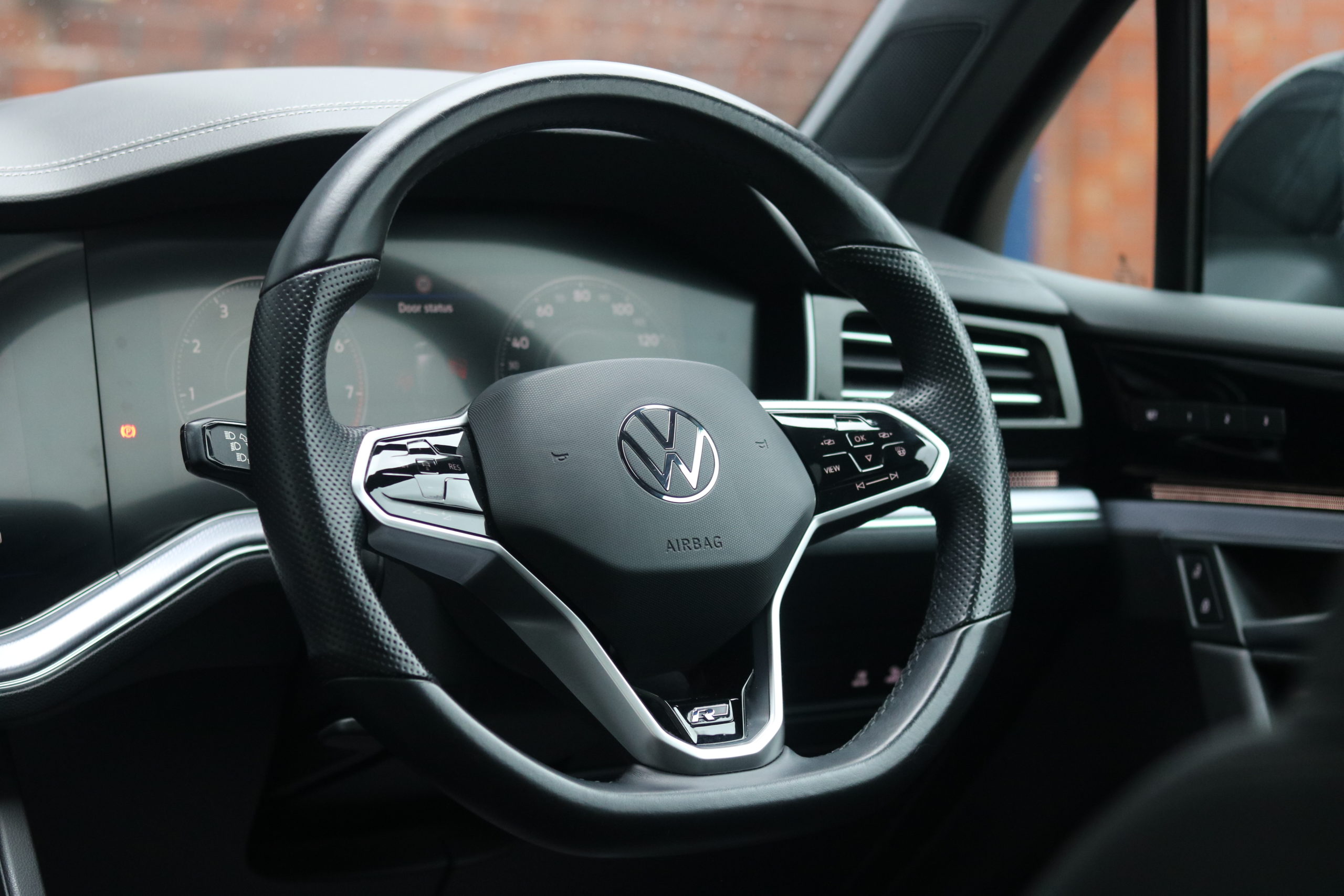 2020 (70) Volkswagen Touareg 3.0 TSI V6 Black Edition Tiptronic 4Motion Euro 6 (s/s) 5dr