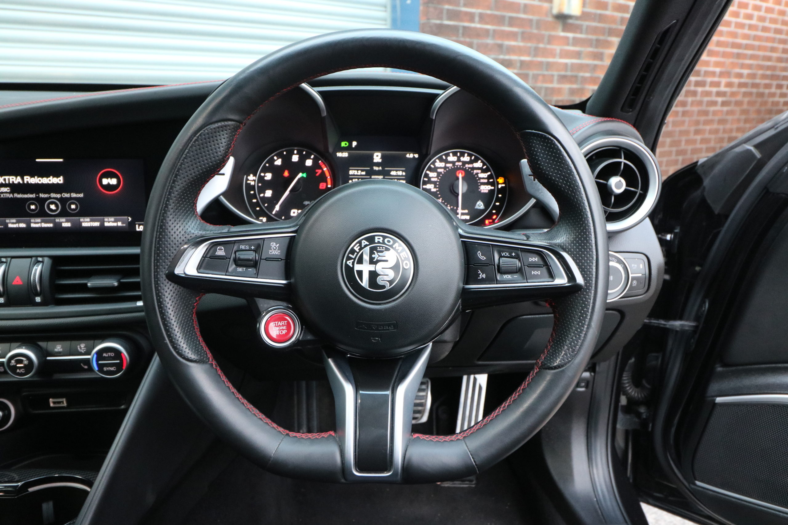 2020 (70) Alfa Romeo Giulia 2.9 V6 Bi-Turbo Quadrifoglio Auto Euro 6 (s/s) 4dr