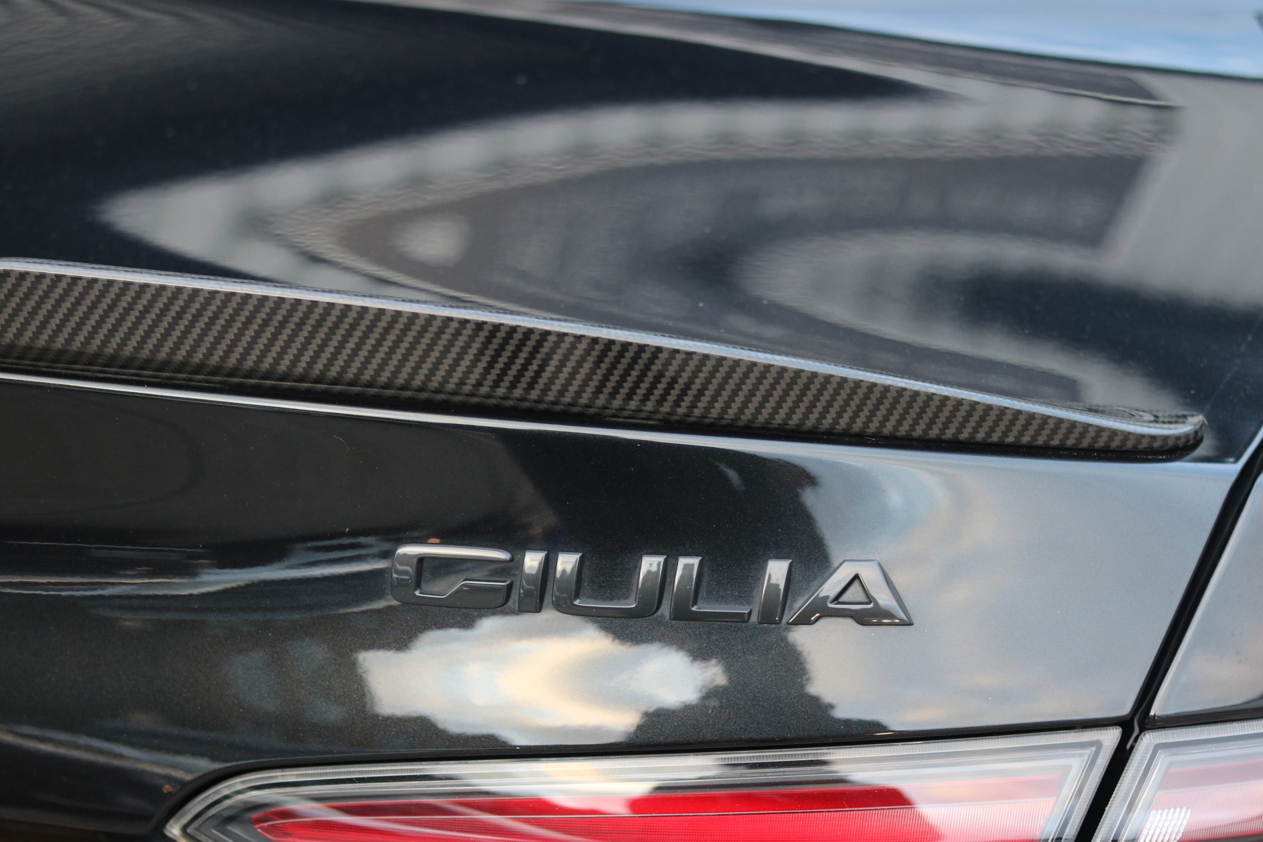 2020 (70) Alfa Romeo Giulia 2.9 V6 Bi-Turbo Quadrifoglio Auto Euro 6 (s/s) 4dr