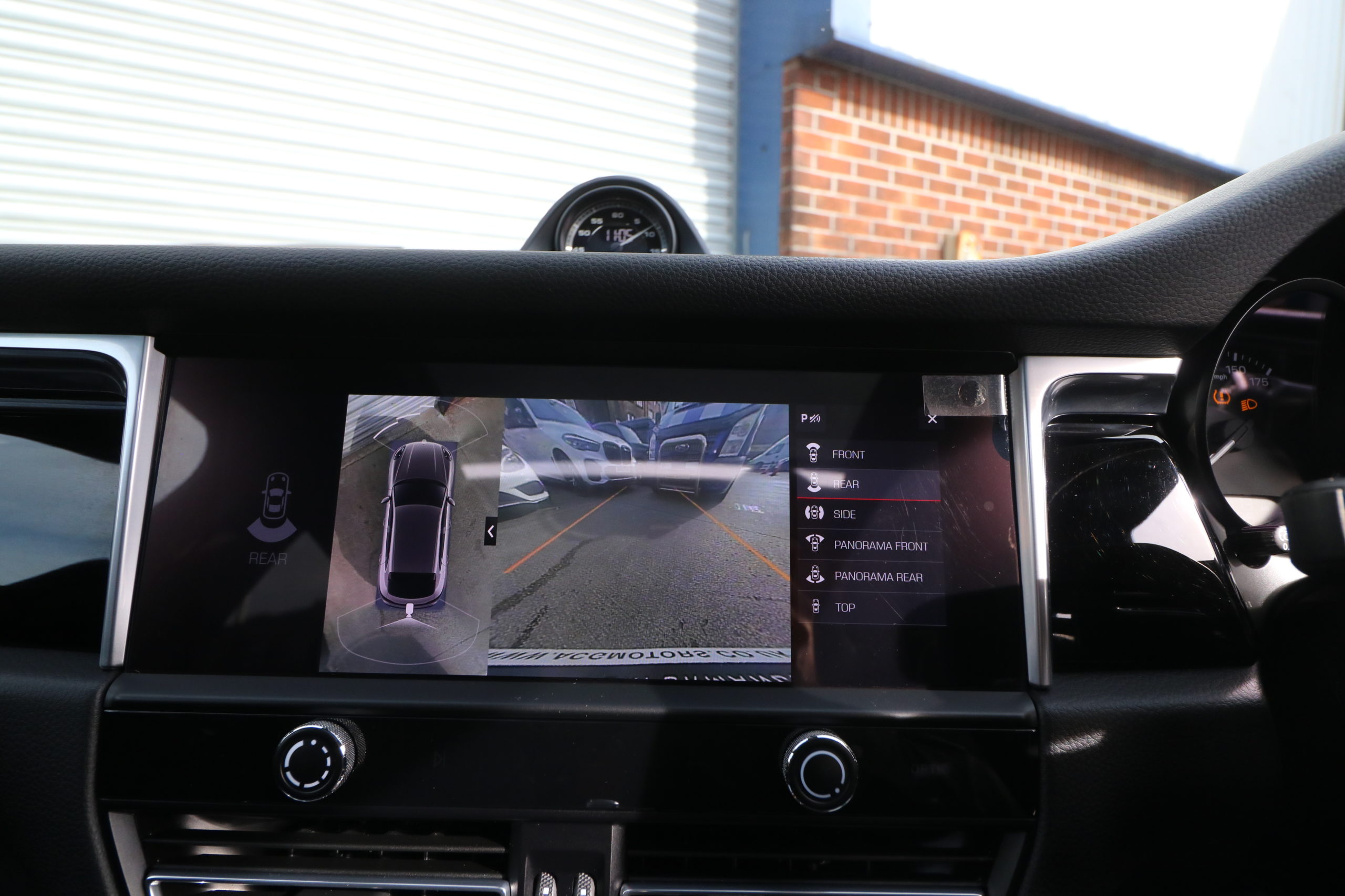 2023 (23) Porsche Macan 2.9T V6 S PDK 4WD Euro 6 (s/s) 5dr