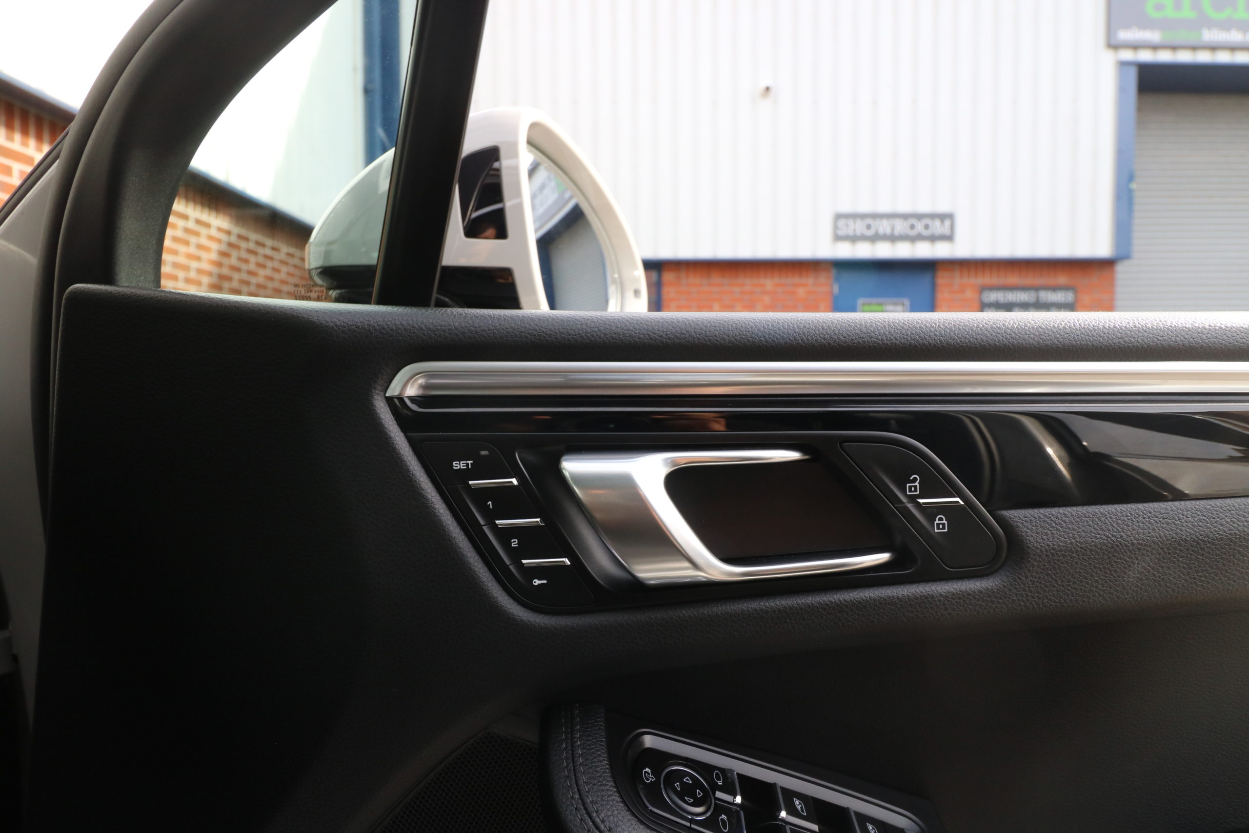 2023 (23) Porsche Macan 2.9T V6 S PDK 4WD Euro 6 (s/s) 5dr