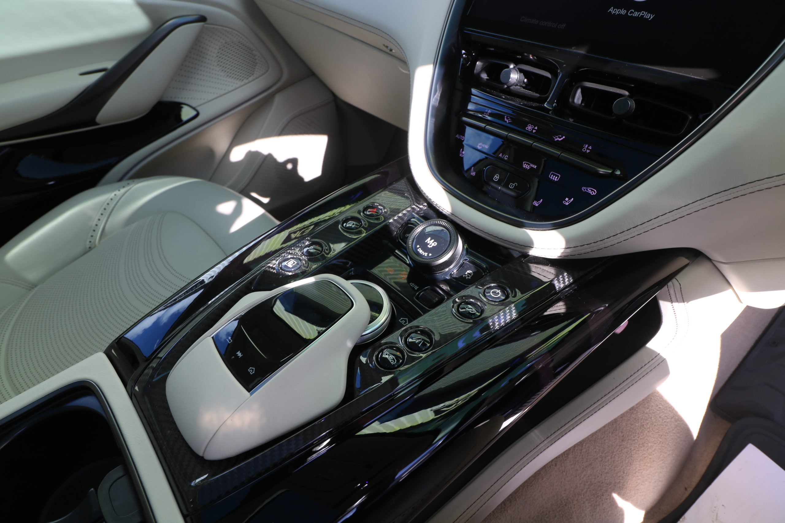 2023 (23) Aston Martin DBX 4.0 V8 707 Auto 4WD Euro 6 (s/s) 5dr